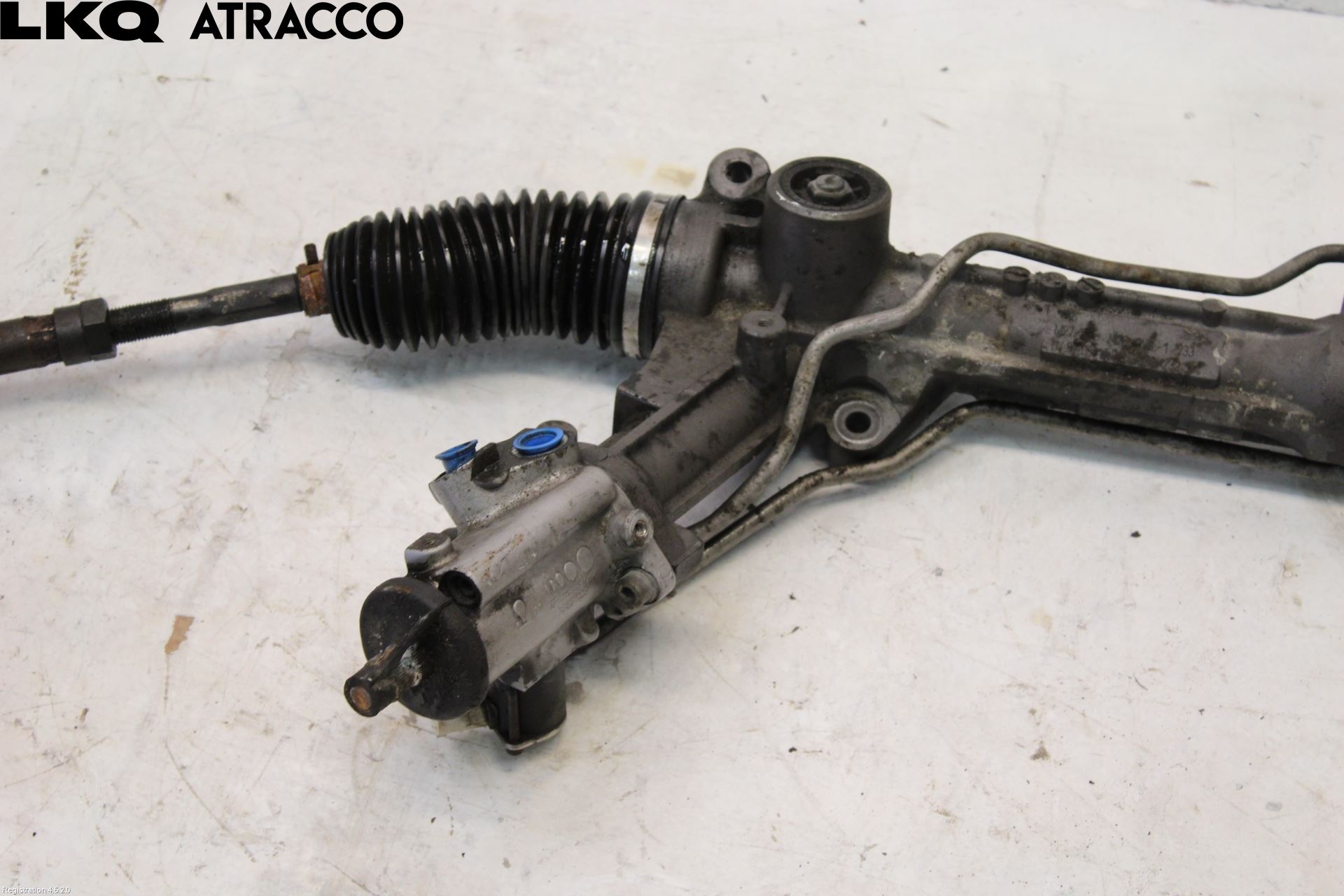 BMW 5 E60/61 Sed/Tou 02-10 Servo Snekke - Tannstang