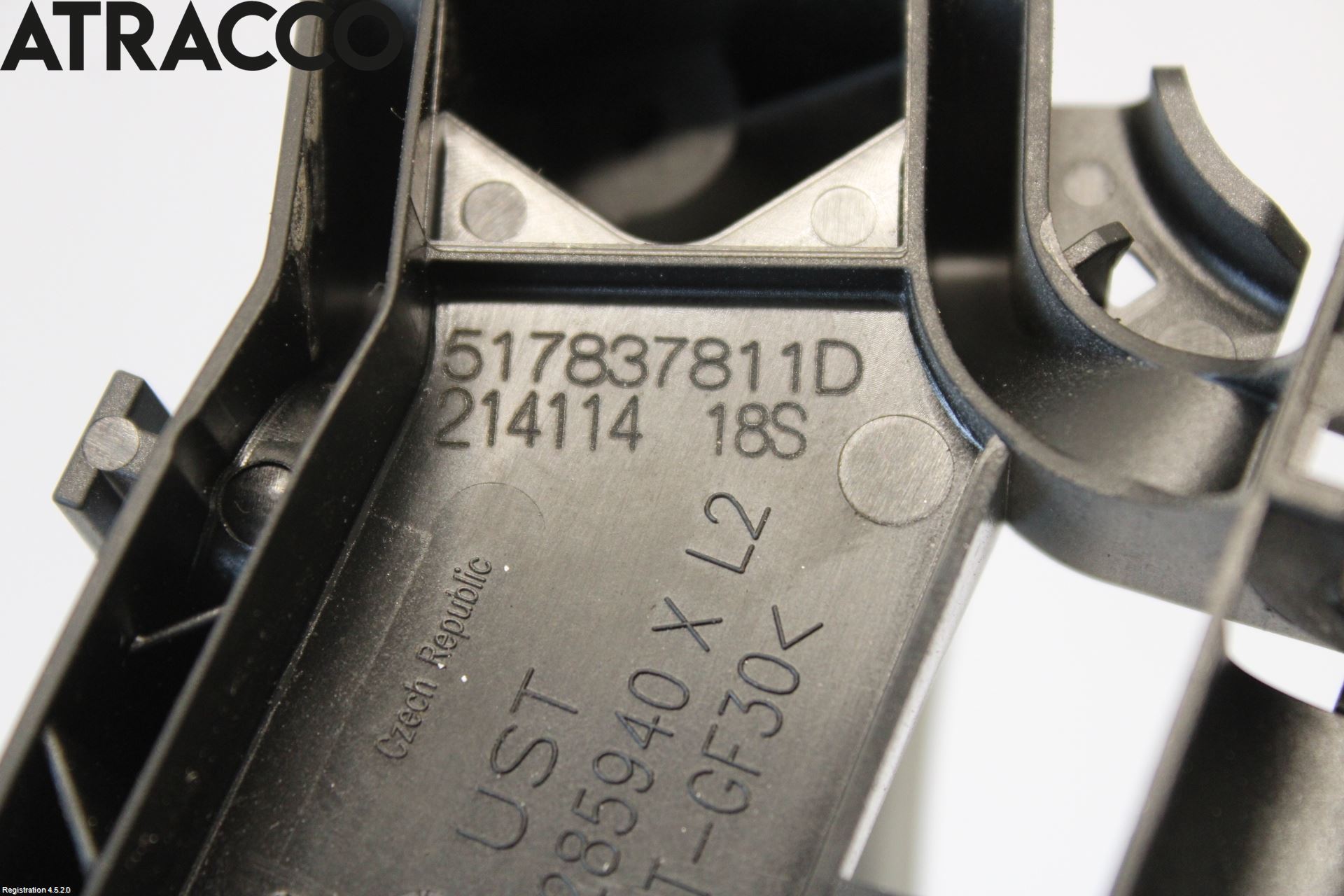 Volkswagen VW PASSAT 15-19 Dørhandtak Ytre Venstre