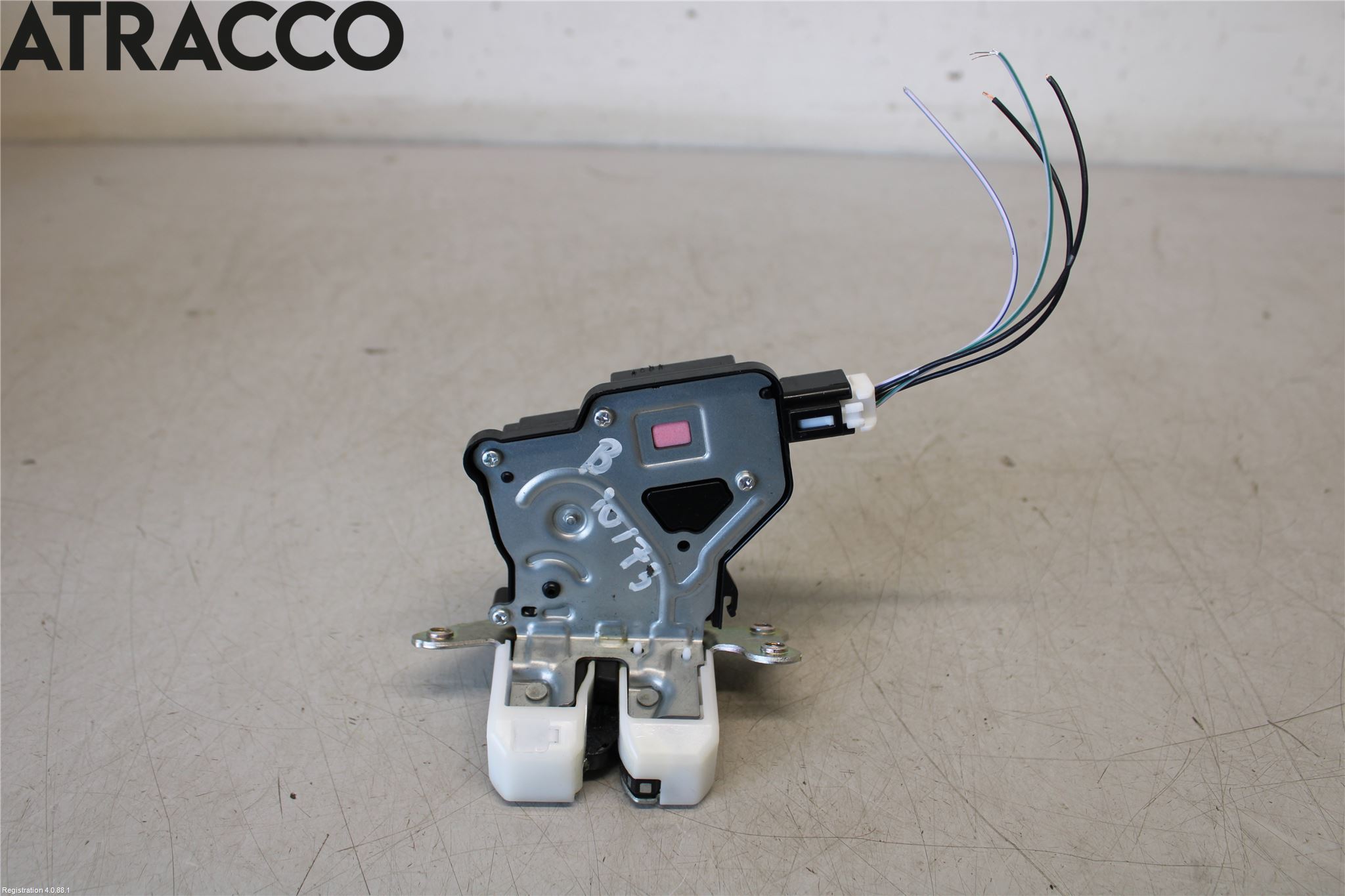 Suzuki SWIFT 17-24 Bakluke-Lokk Låsekasse