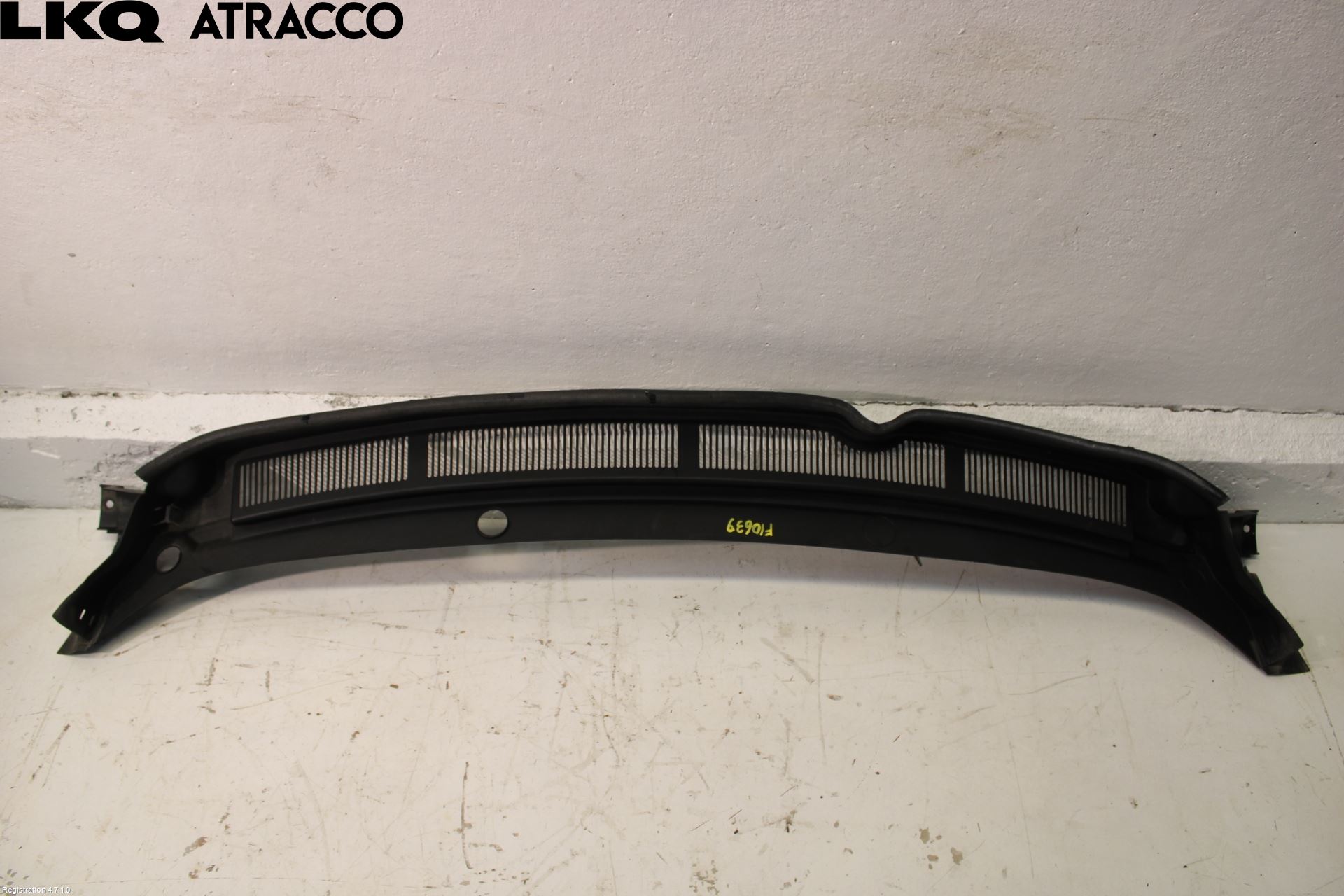 Ford TRANSIT CONNECT 09-13 Visker Deksel-Grill-Under Frr