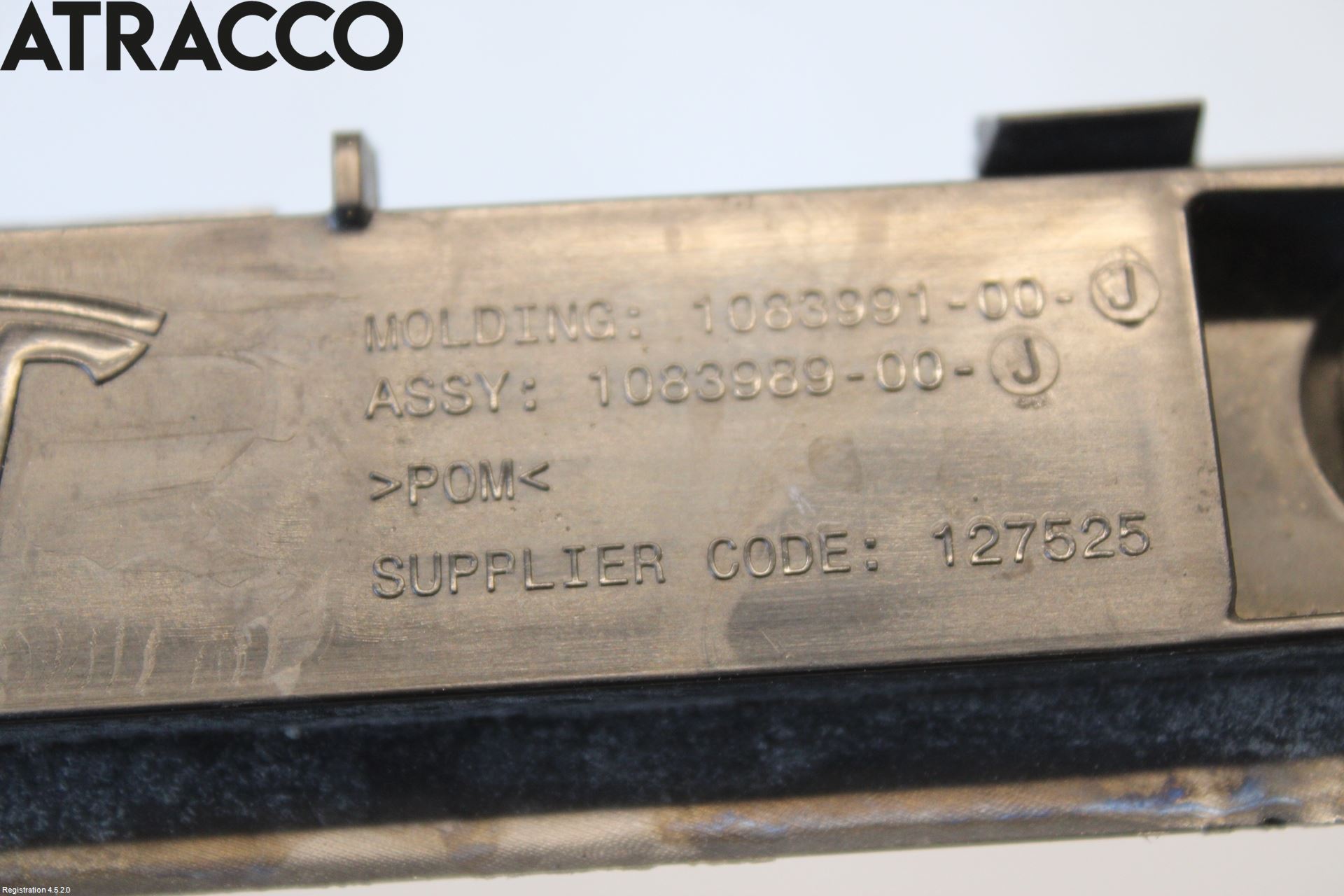 Tesla MODEL 3 17- Støtfangerfeste Bak Høyre