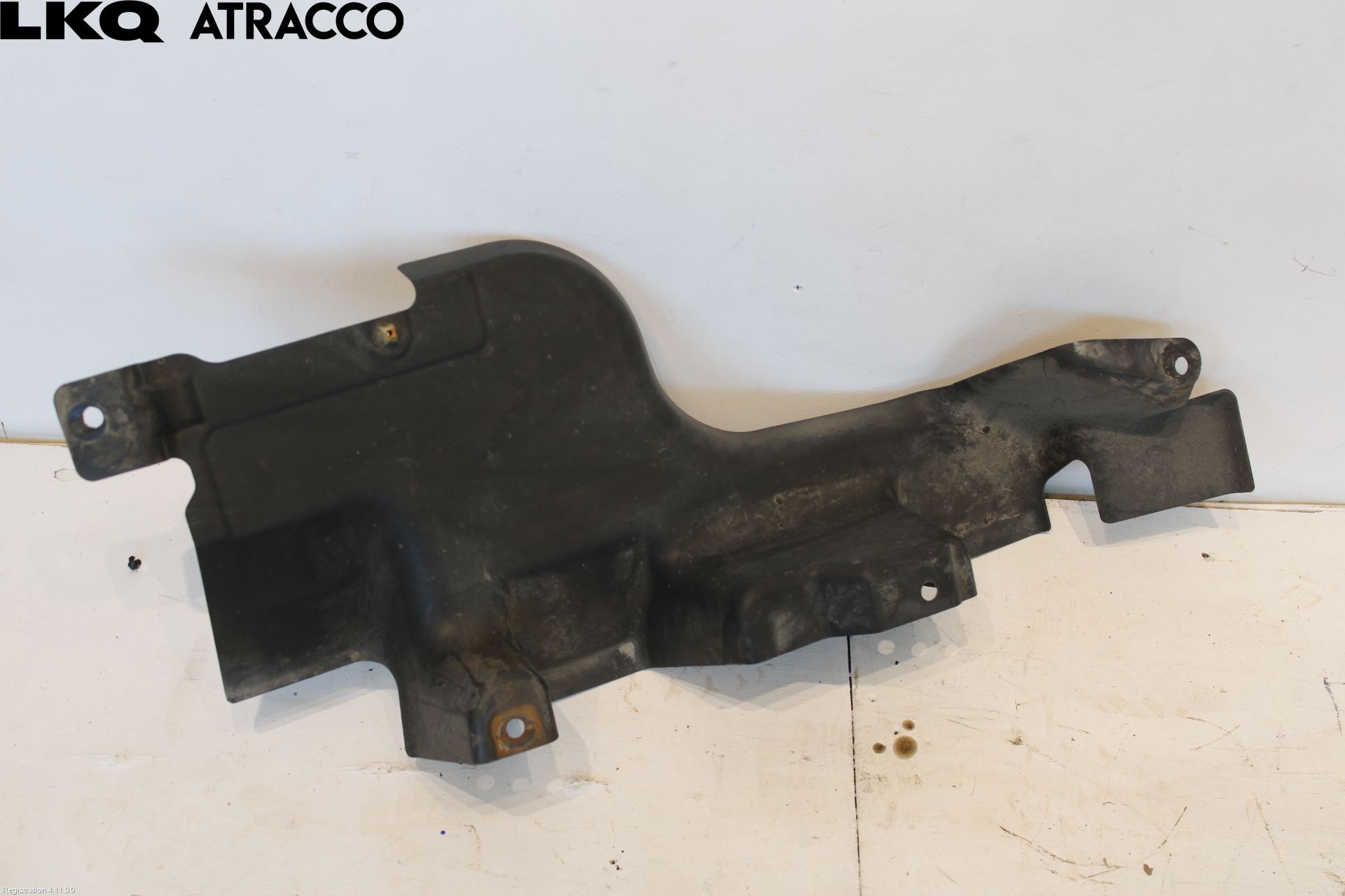 Volkswagen VW TRANSP/CARAVELLE (T6) 16-22 Bunnplate U Motor-Gear-Dørk
