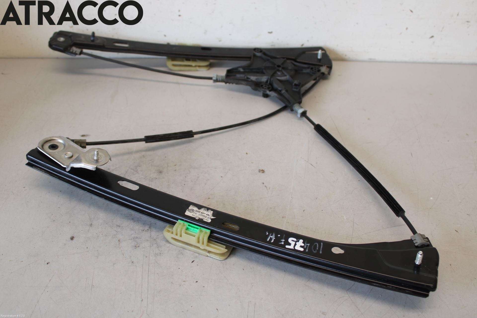 Volkswagen VW PASSAT 15-19 Vindusheis