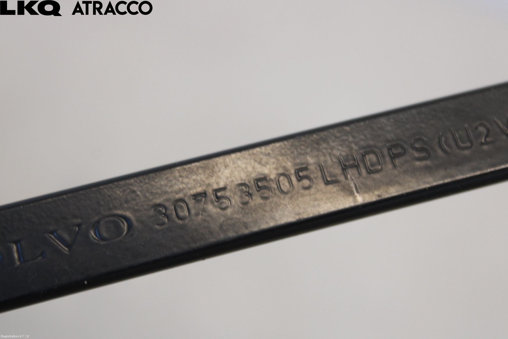 Volvo V60 11-13 Viskerarm-Armer Frontrute