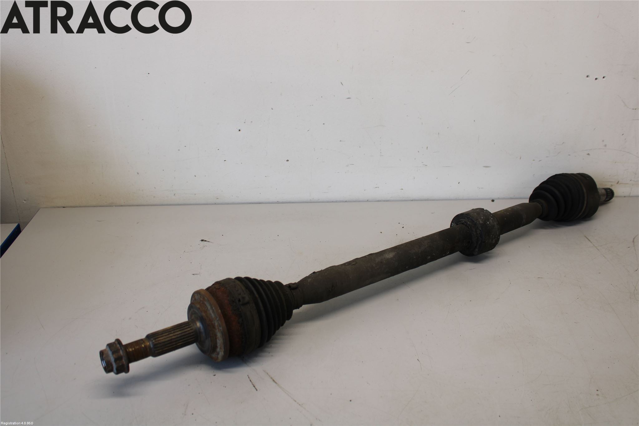 Toyota AURIS 10-12 Drivaksel Foran Kompl Høyre