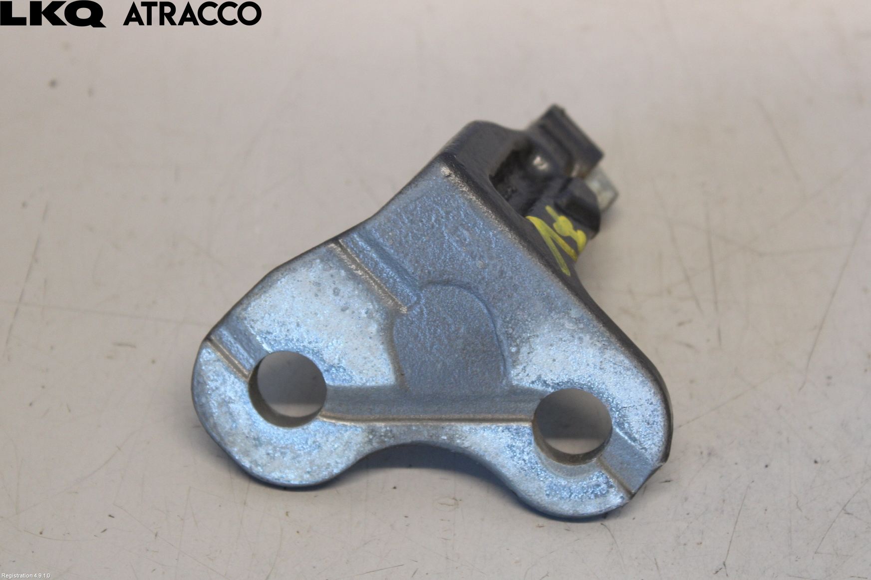 Jaguar XE (X760) 15-24 Dørhengsel