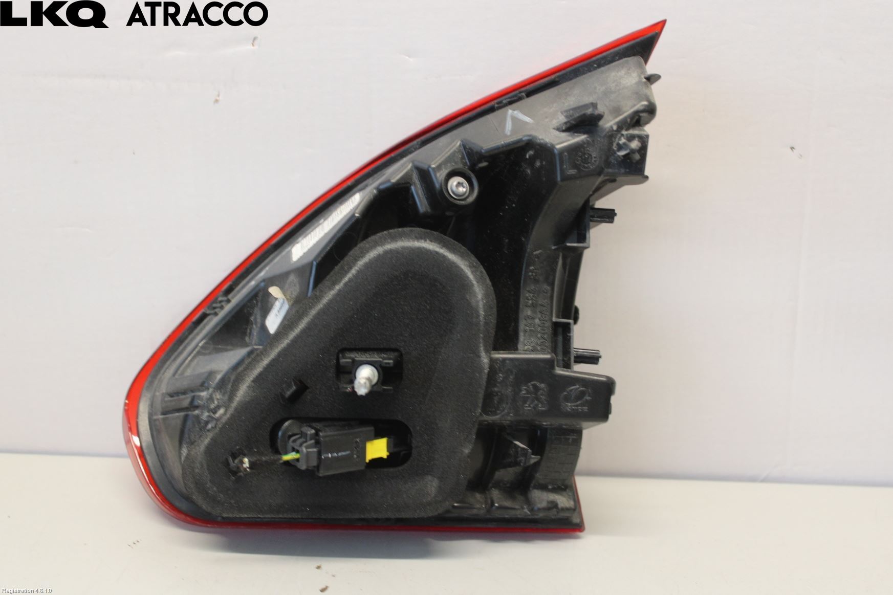 Peugeot 2008 13-20 Baklykt Venstre  På Luke(Indre