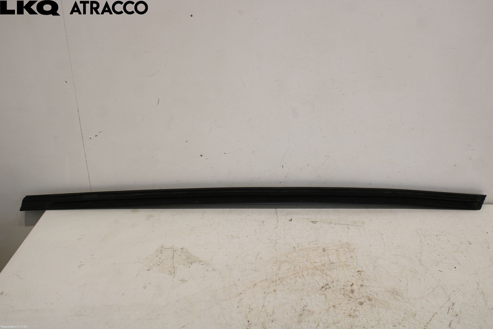 Tesla MODEL 3 17- List Høyre Side