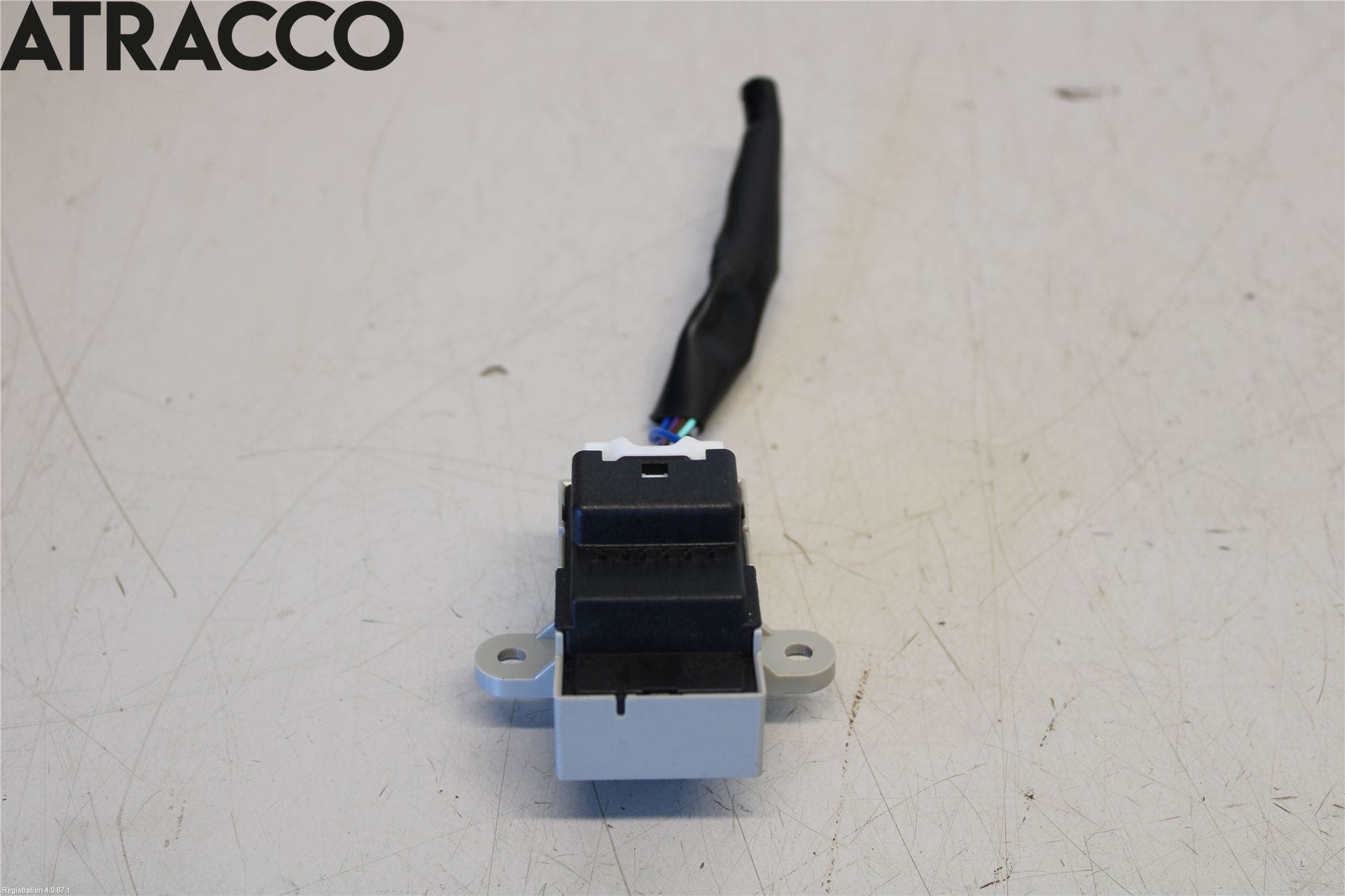 Suzuki SX4 S-CROSS 14-21 Bryter Takluke