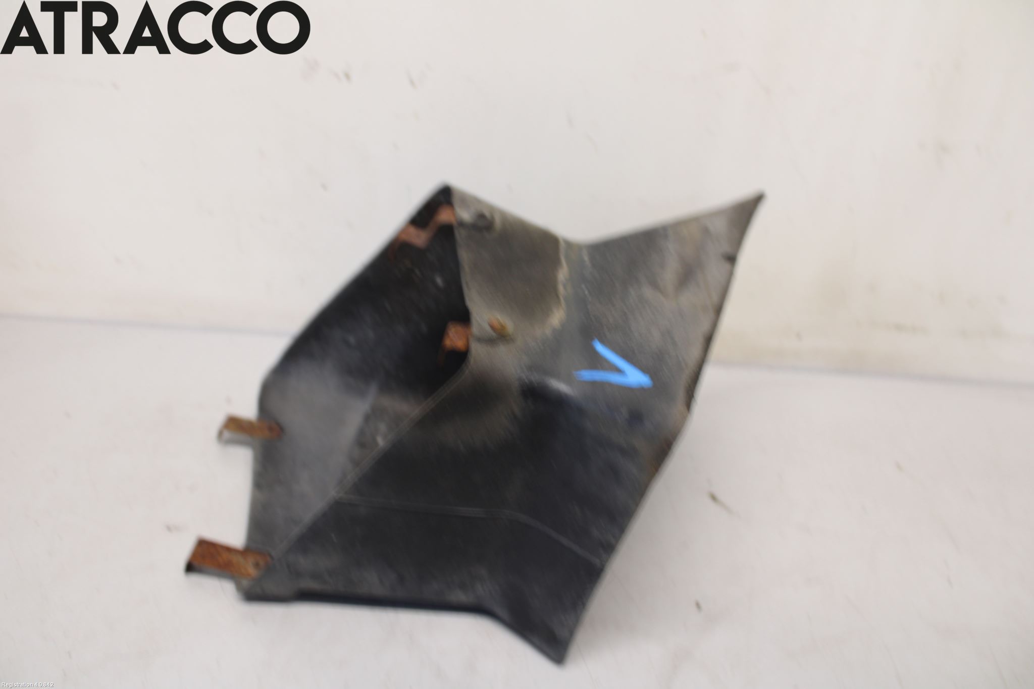 Mitsubishi OUTLANDER 01-07 Luftstyring Front