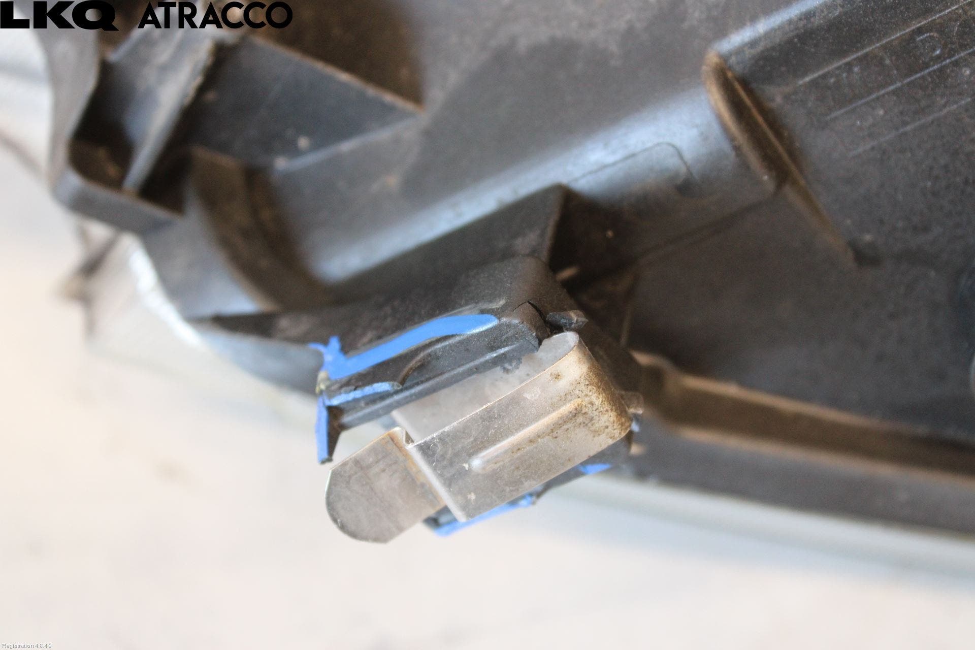 Ford KUGA 08-12 Frontlykt Høyre