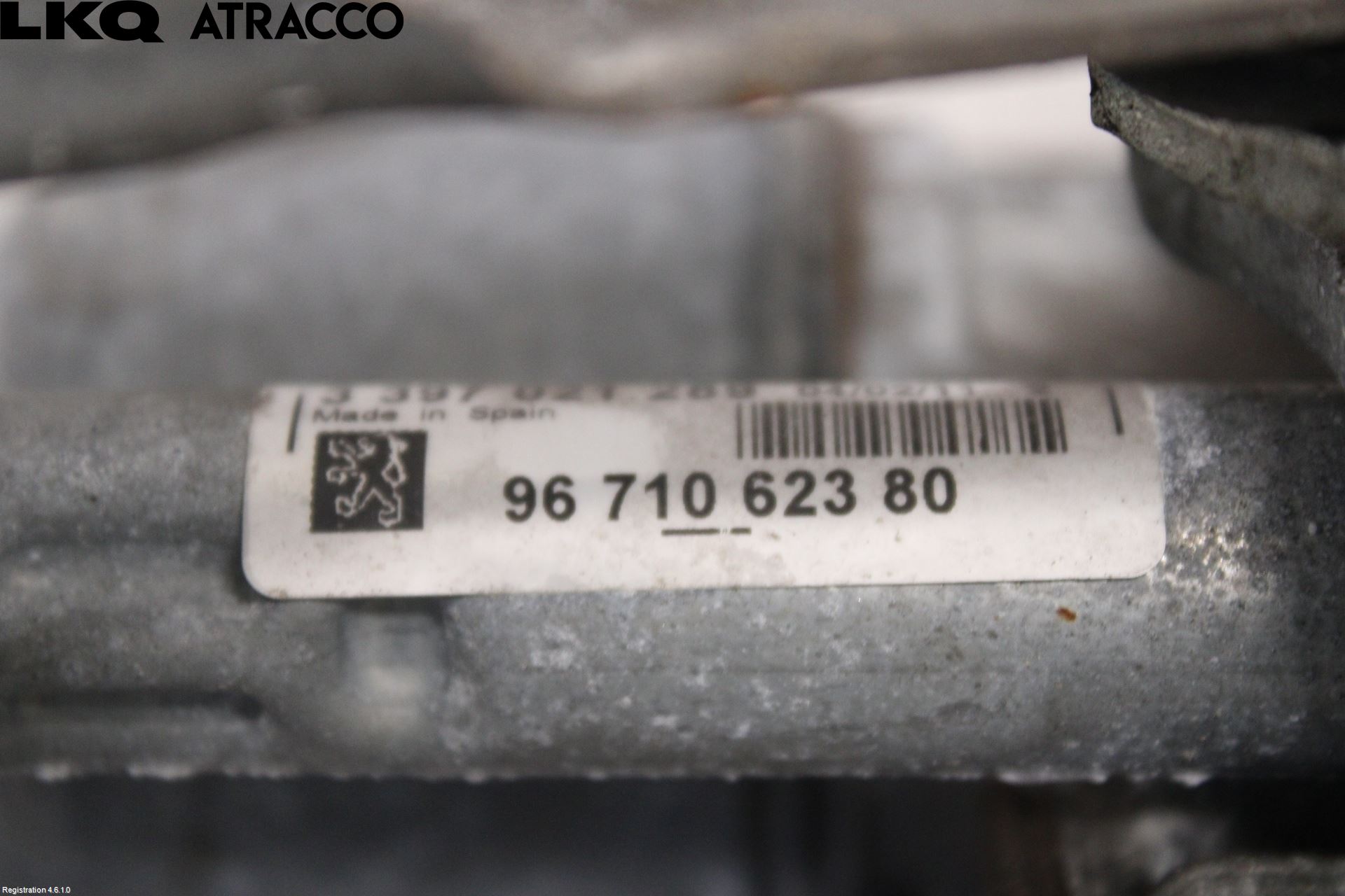 Peugeot 5008 10-16 Viskermotor Frontrute