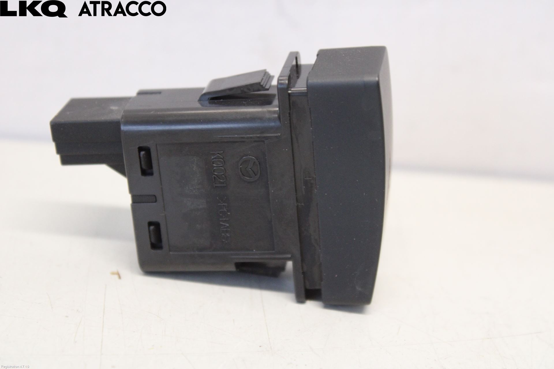 Mazda CX-5 12-17 Bryter Varsel (Nødblink)