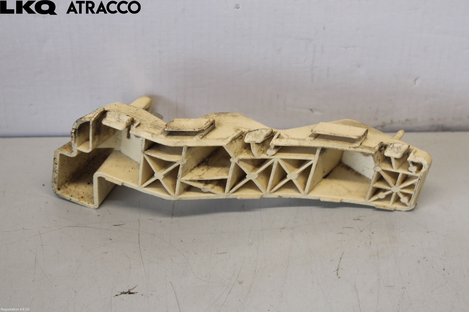 Kia SOUL 09- Støtfangerfeste Foran Høyre