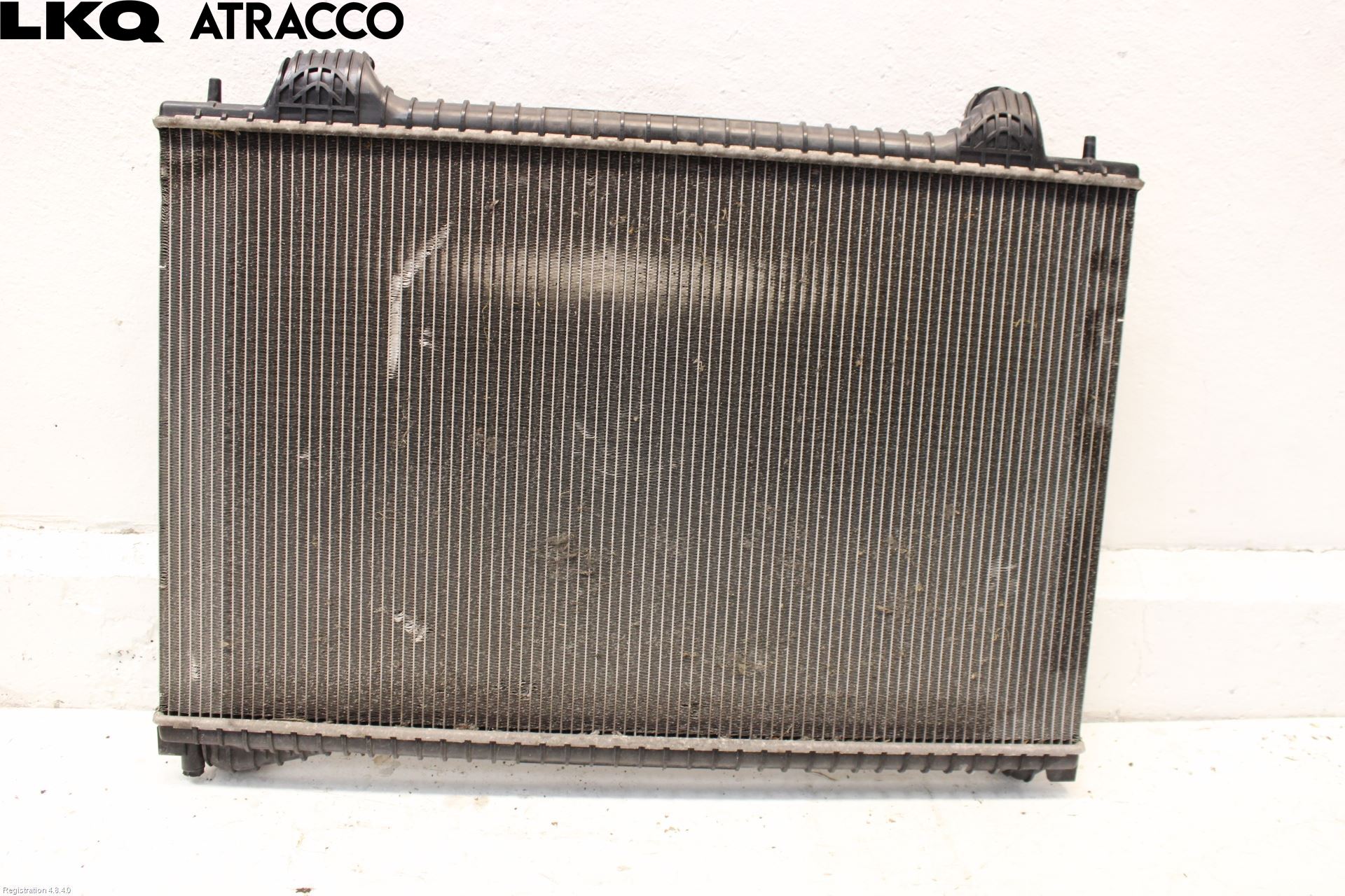 Jaguar XE (X760) 15-24 Radiator Automat