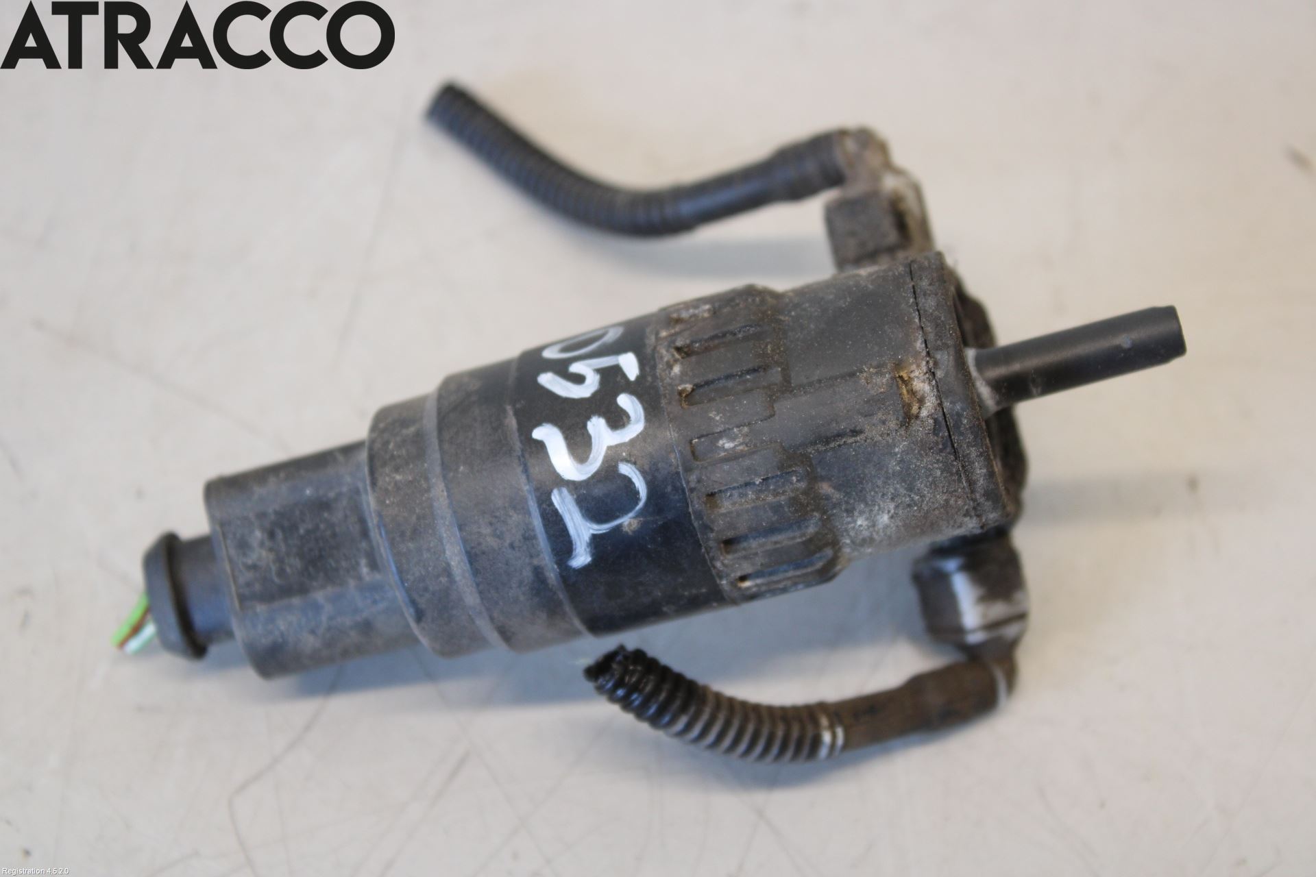 Volkswagen VW GOLF V 04-09 Spylerpumpe Frontrute