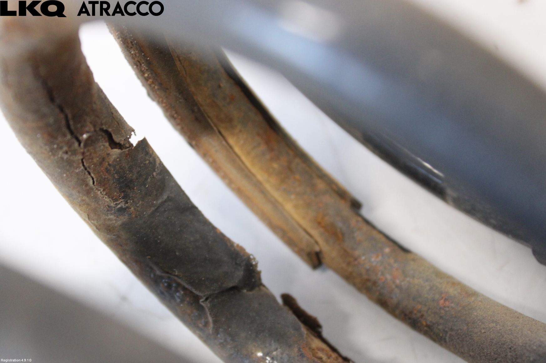 Jaguar XE (X760) 15-24 Fjær Bak