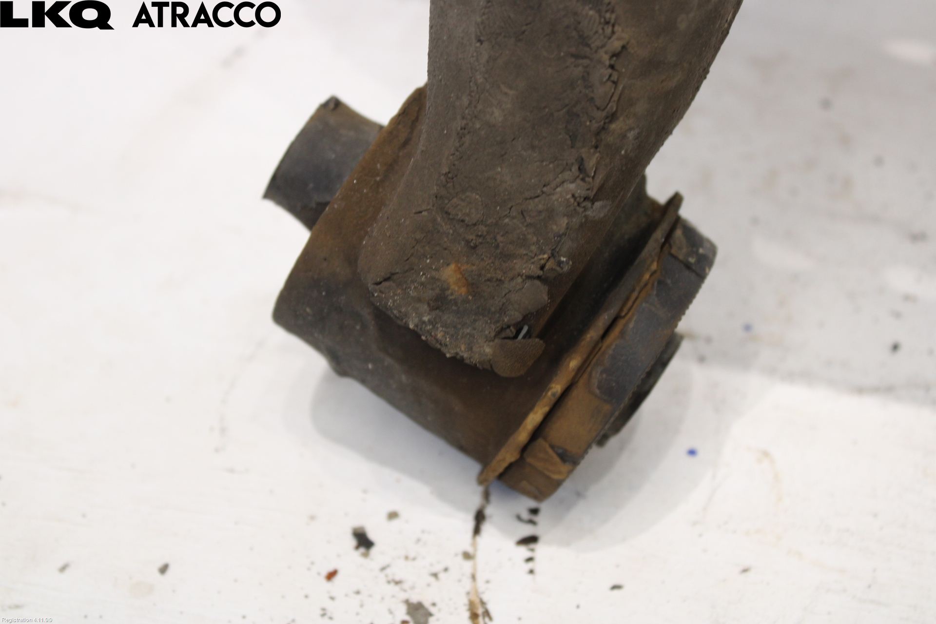 Nissan LEAF 18- Bakaksel