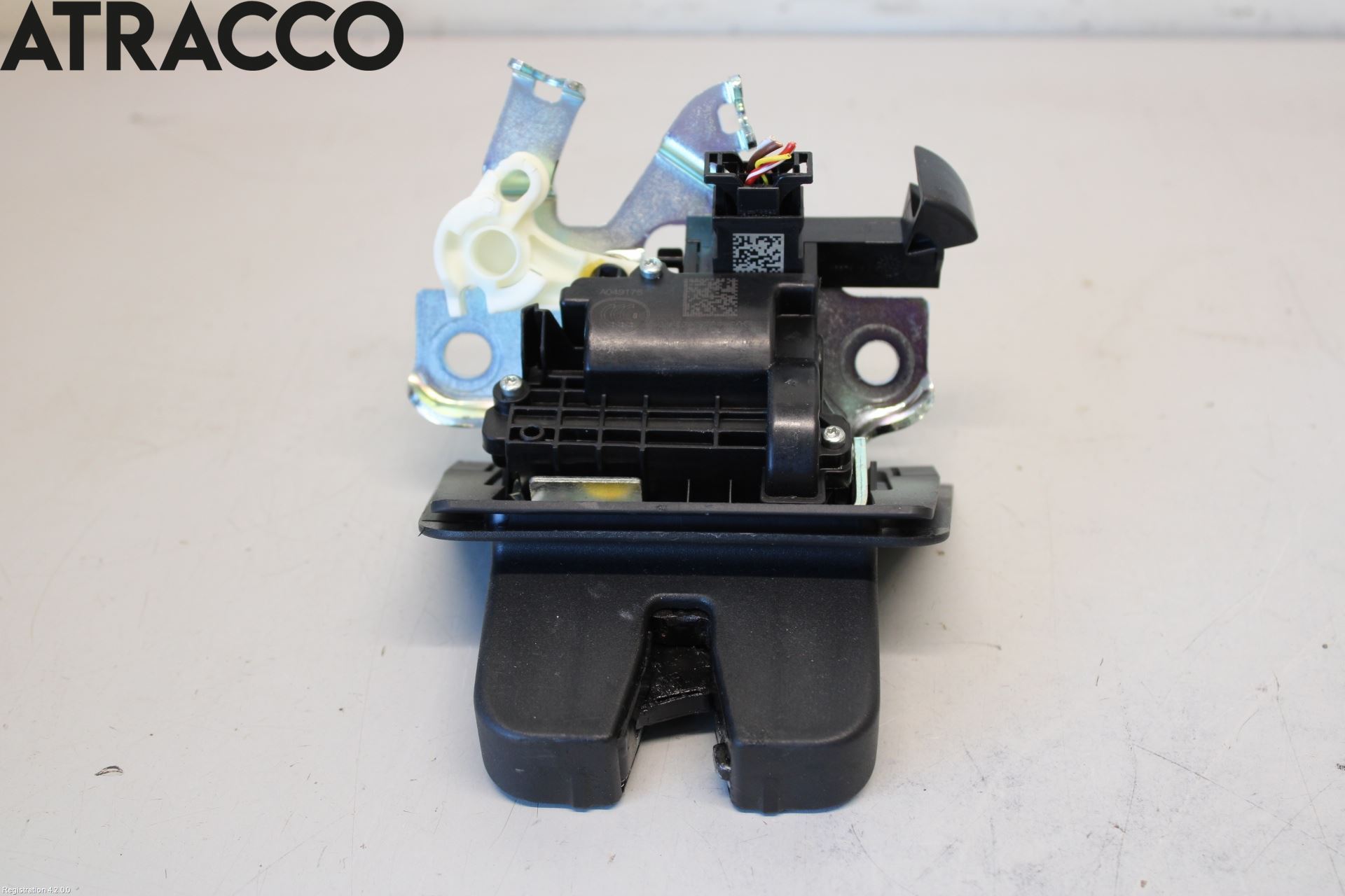 Audi Q2/SQ2 17- Bakluke-Lokk Låsekasse