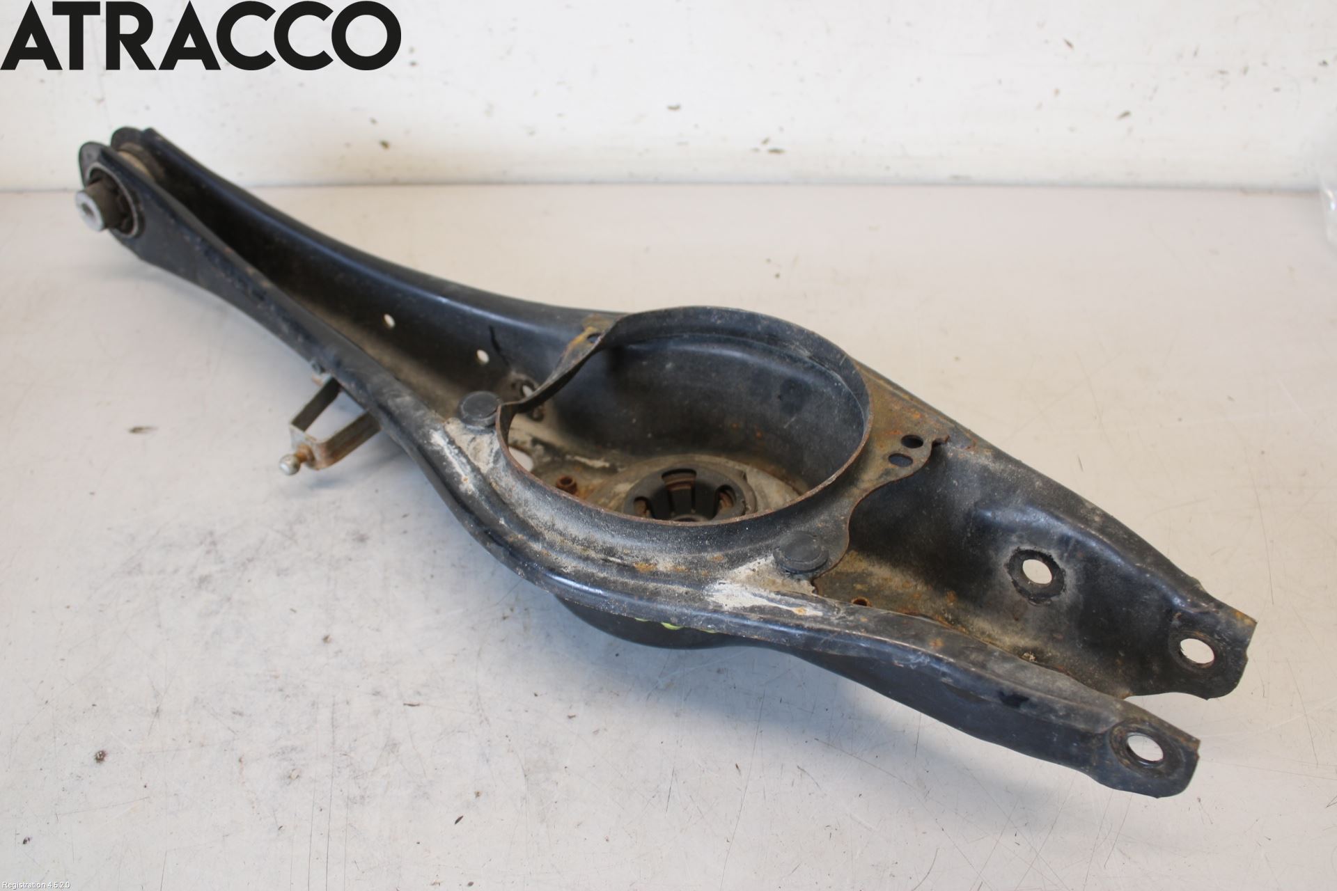 Skoda SUPERB 16-24 Bærearm Bak Venstre