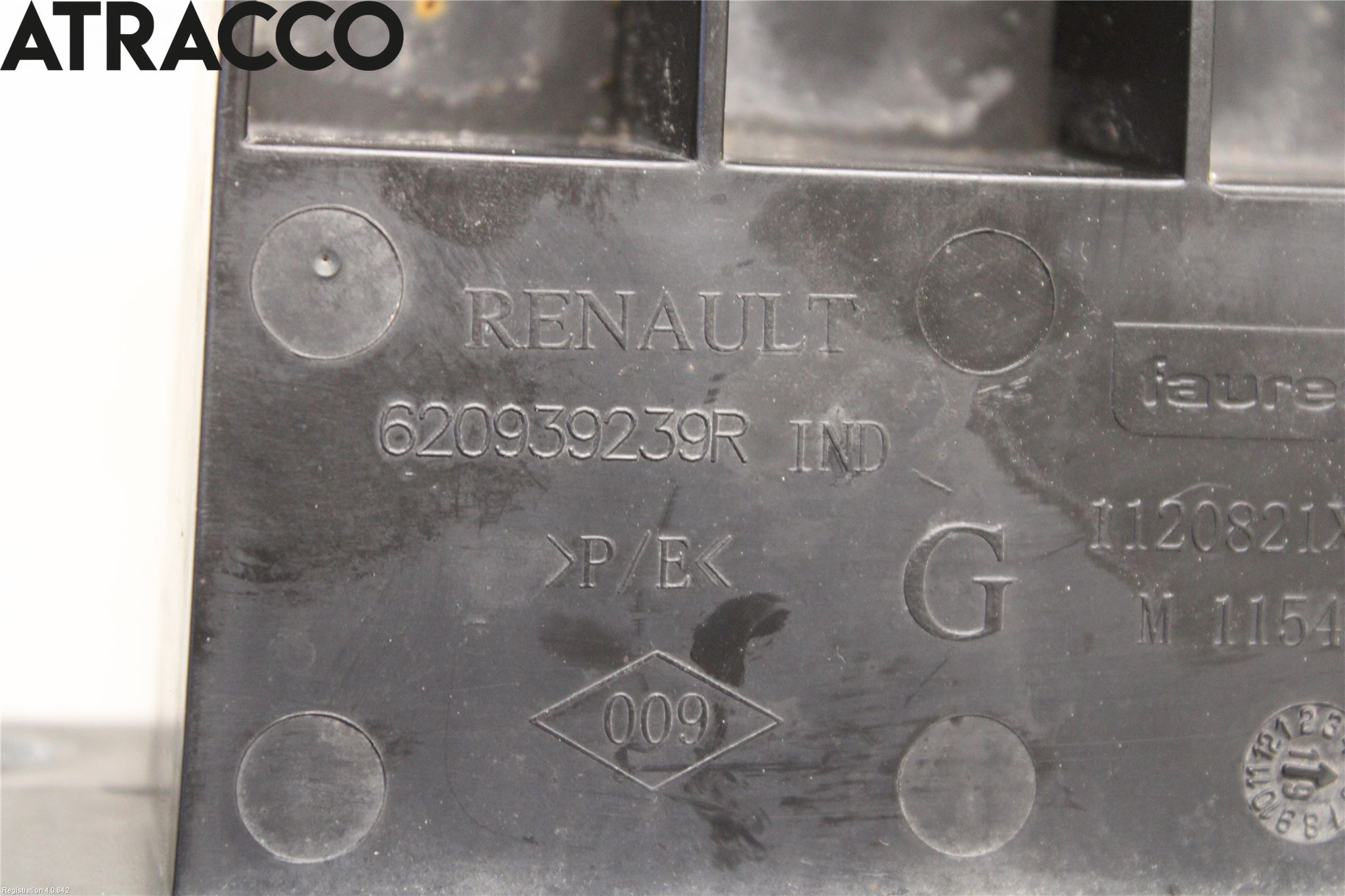 Renault ZOE/E-TECH 13- Støtfanger Foran Feste