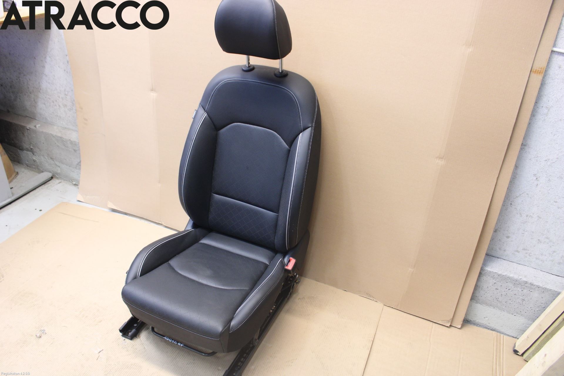 Kia XCEED 19- Innr Sete Foran Høyre