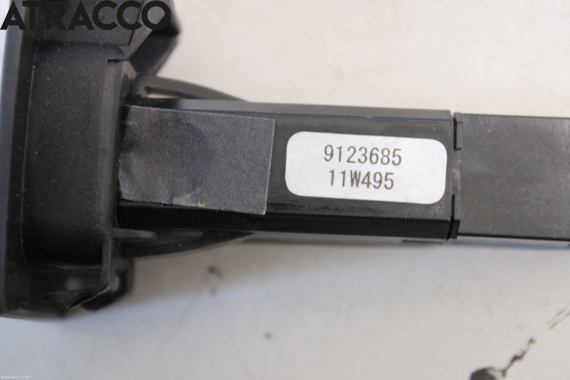 Volvo V70 08-13 Bryter Varsel (Nødblink)