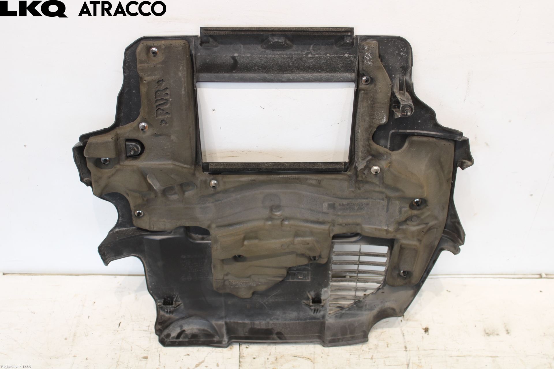 Subaru OUTBACK 15-20 Motor Deksel Over Motor