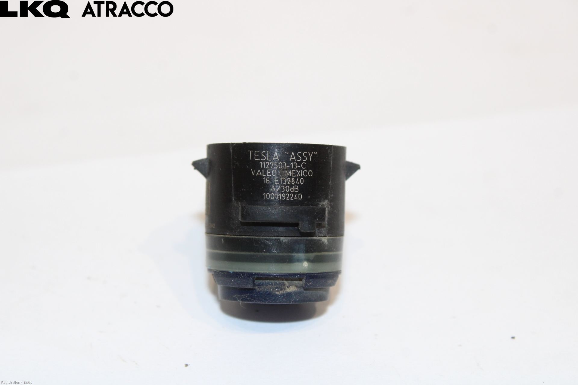 Tesla MODEL 3 17- Sensor Parkering Front