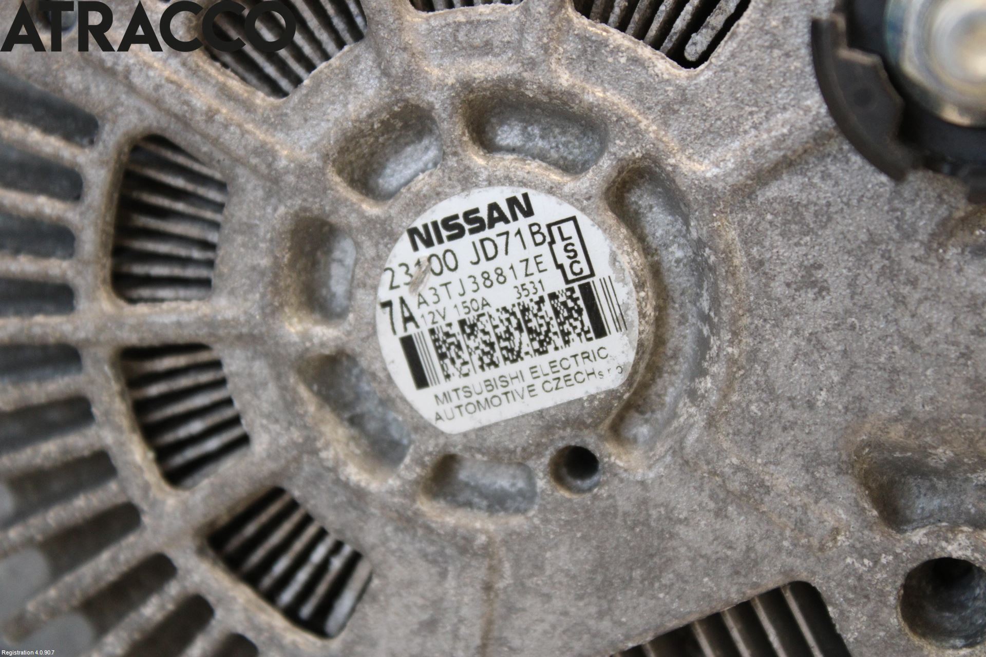 Nissan QASHQAI+2  10-14 Dynamo