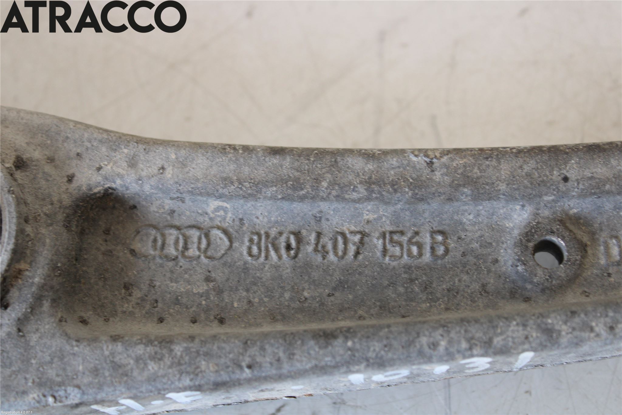 Audi Q5 09-16 Bærearm Foran Høyre Nedre