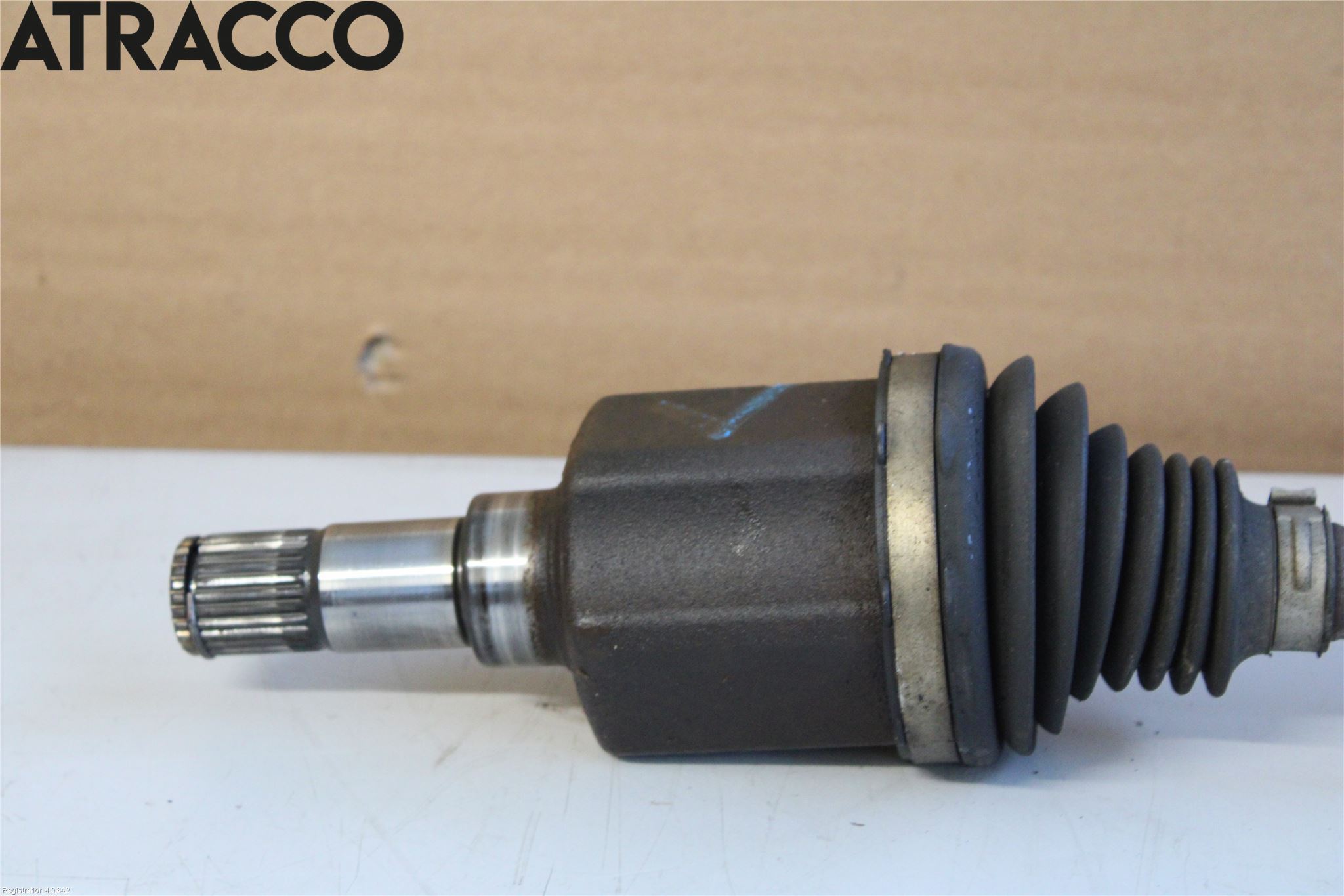 Ford TRANSIT CONNECT 03-08 Drivaksel Foran Kompl Venstre