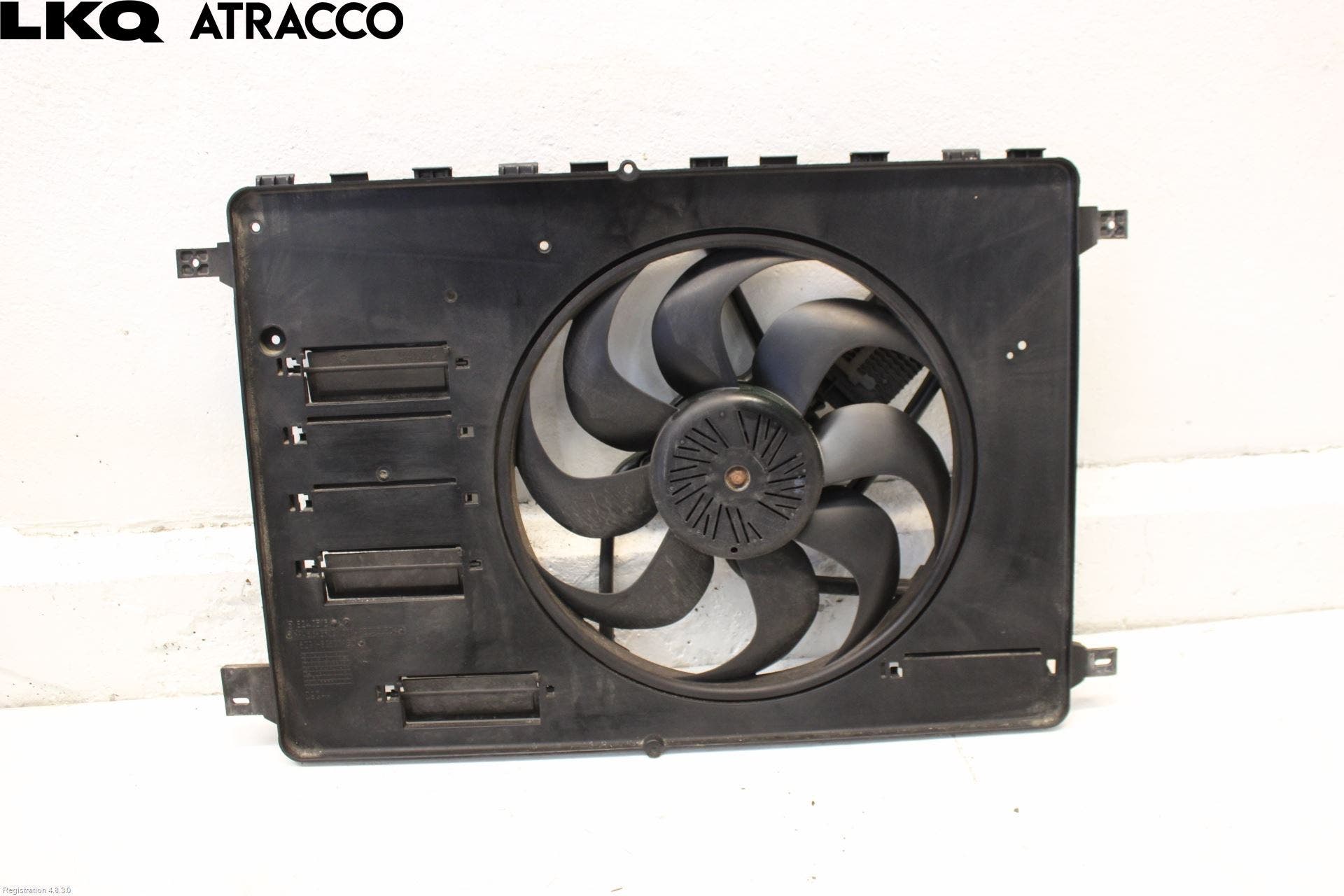 Volvo V60 11-13 Kjølevifte Elektrisk