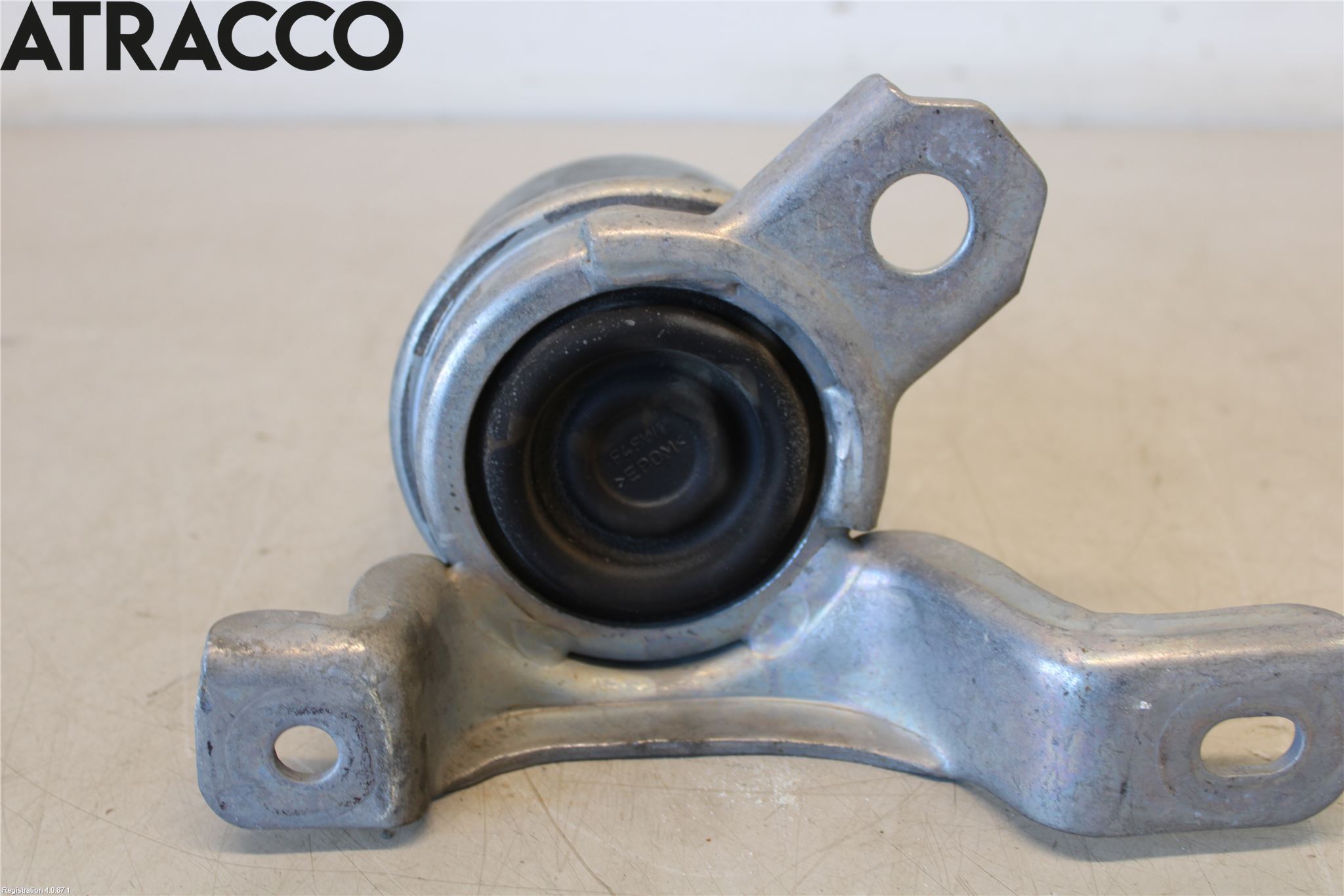 Volvo XC60 09-13 Motor Feste Gummi