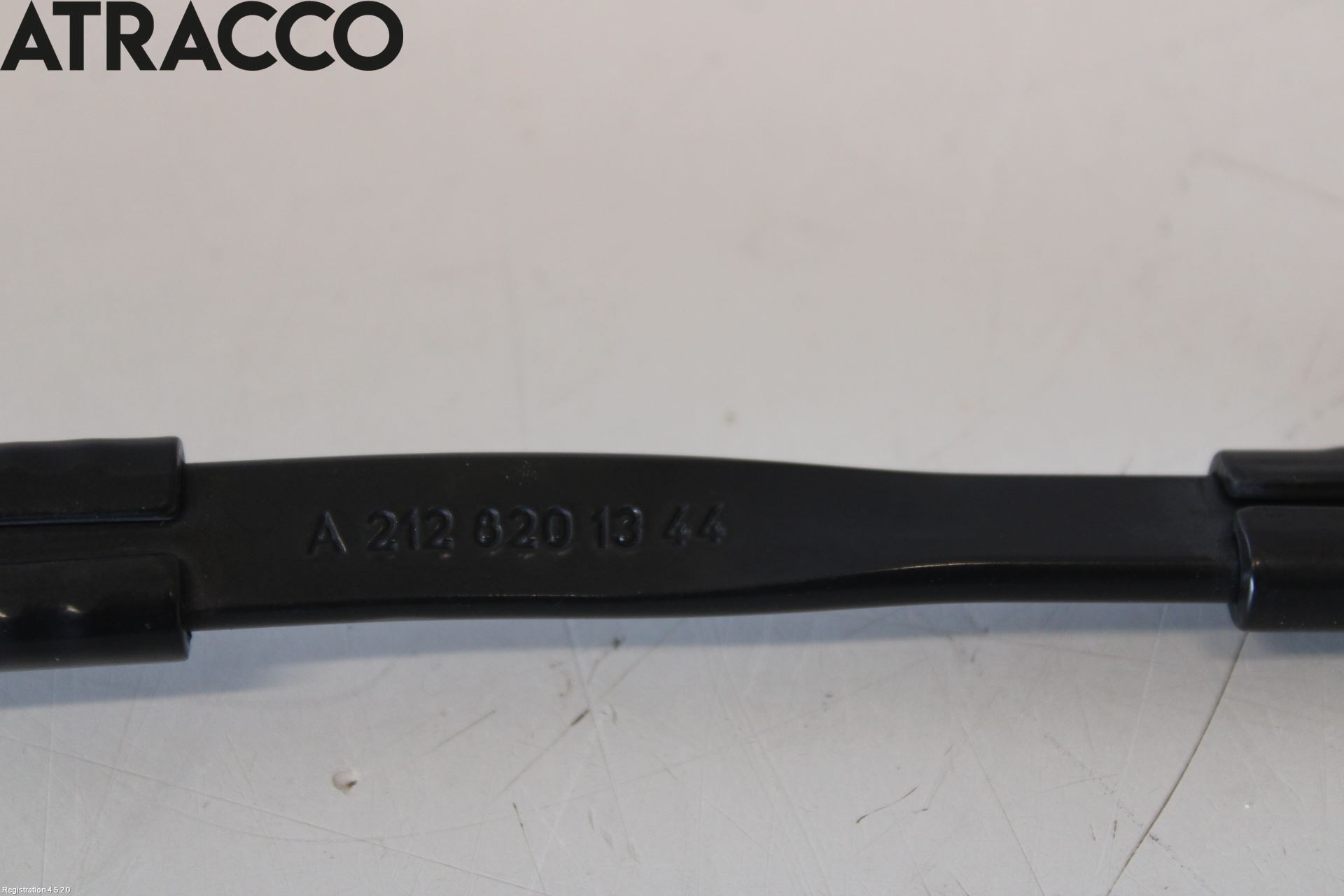 Mercedes-Benz MB E-KLASS (W212) 09-16 Viskerarm-Armer Frontrute