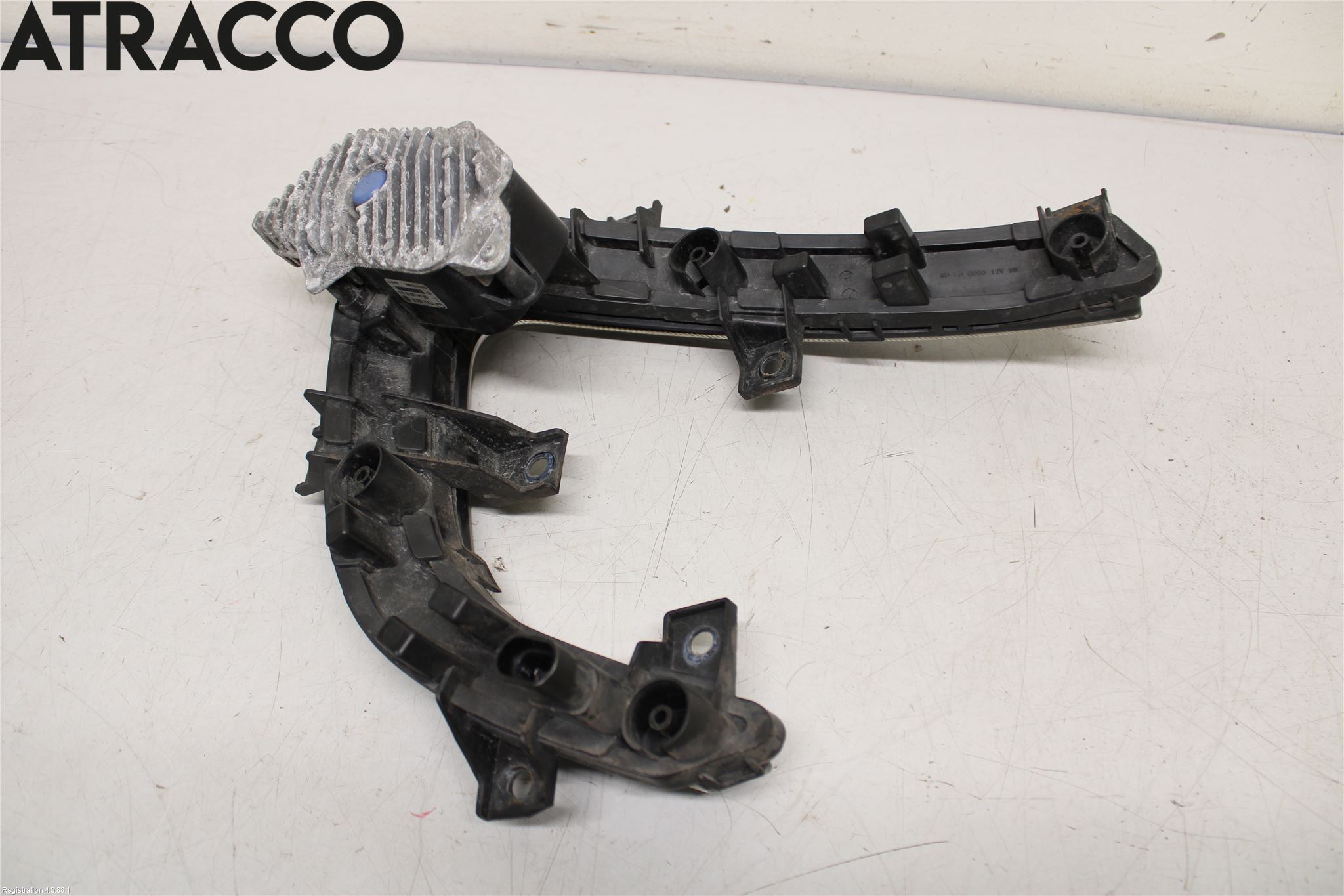 Volkswagen VW UP! / E-UP! Frontlykt-Kurve-Tåkelys