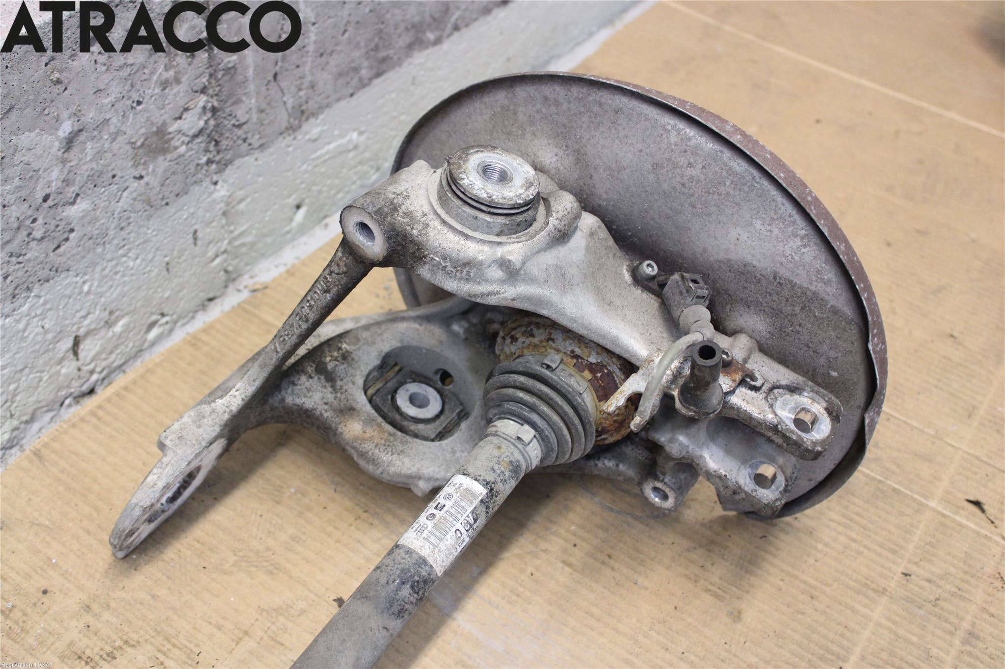 Audi Q5 09-16 Spindel Vb