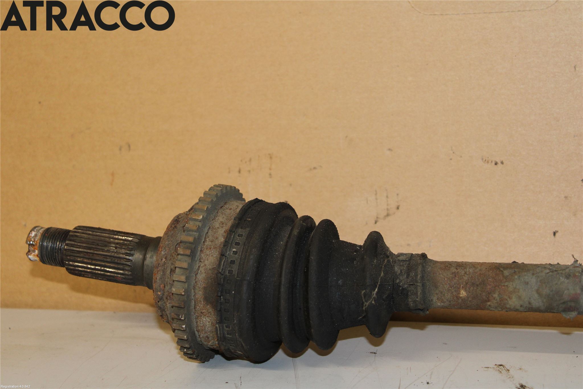 Mazda 6 02-08 Drivaksel Foran Kompl Venstre