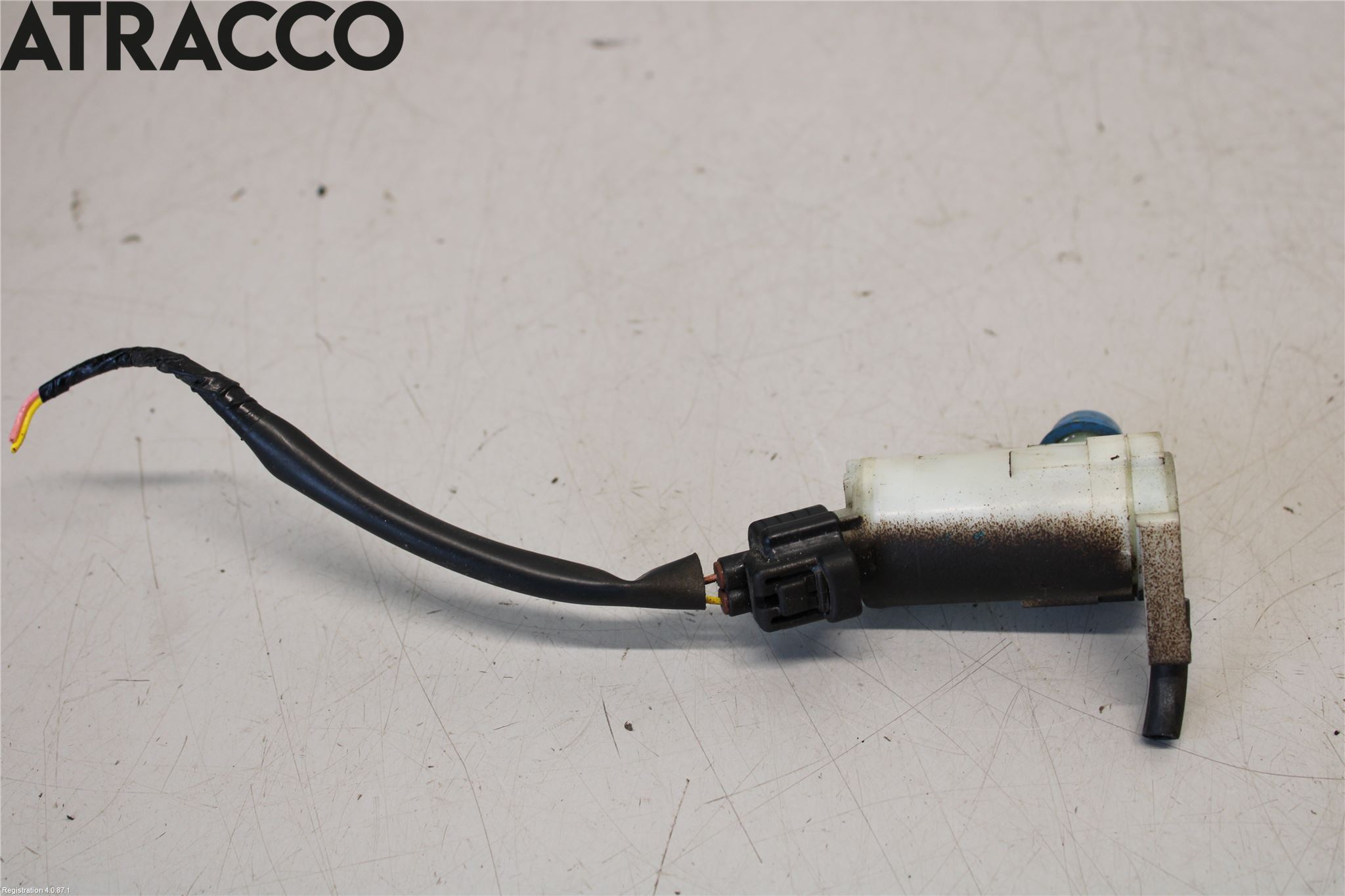 Suzuki SX4 S-CROSS 14-21 Spylerpumpe Frontrute