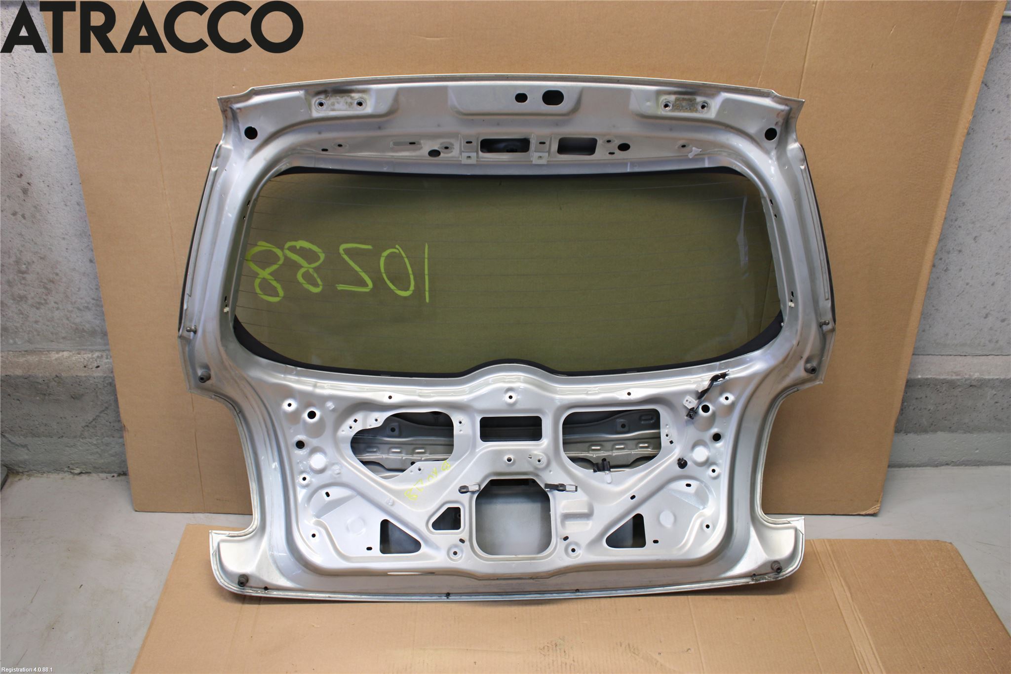 Toyota AURIS 10-12 Bakluke Cc - Kombi