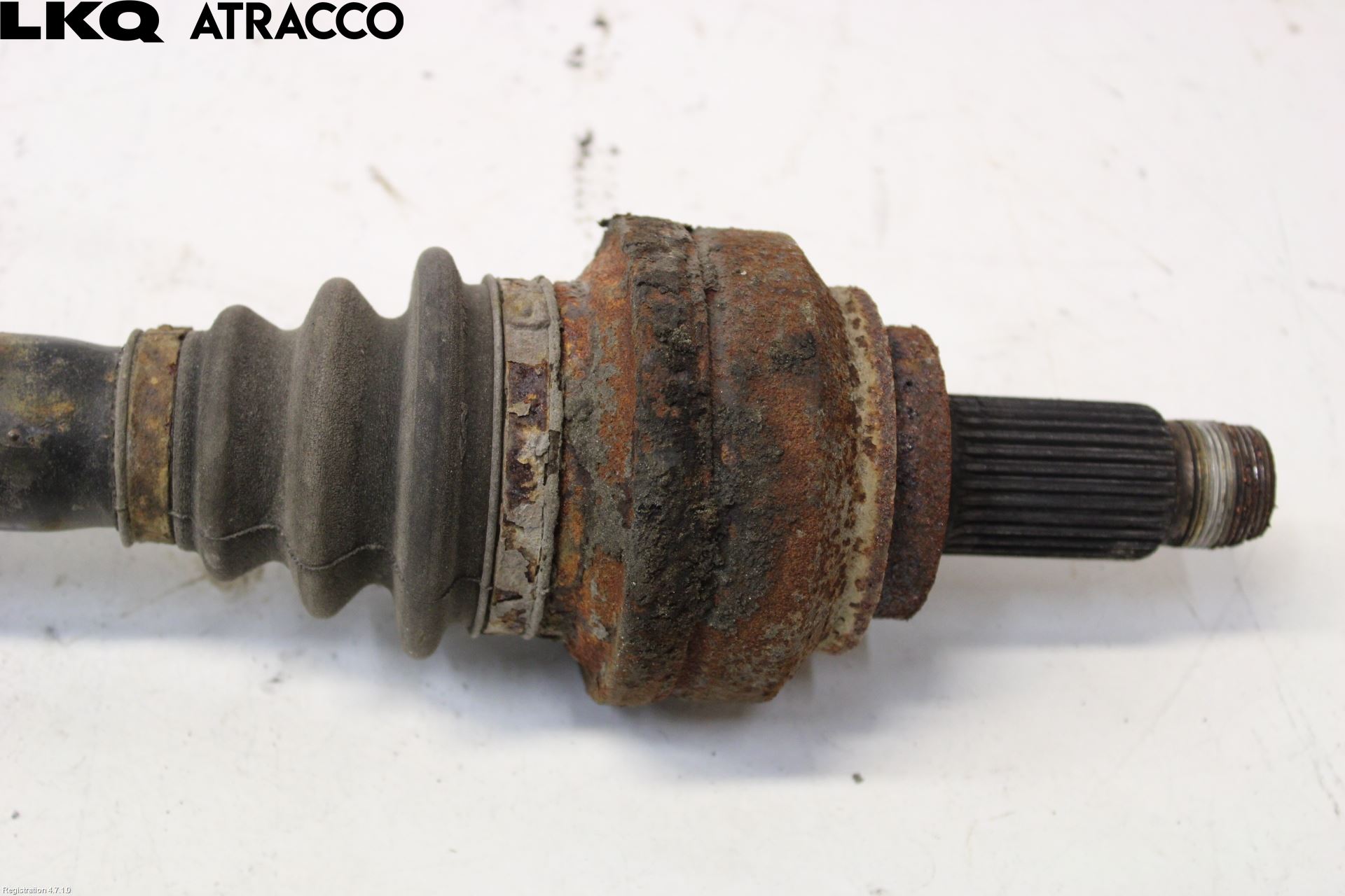 BMW 5 E60/61 Sed/Tou 02-10 Drivaksel Bak Kompl Venstre