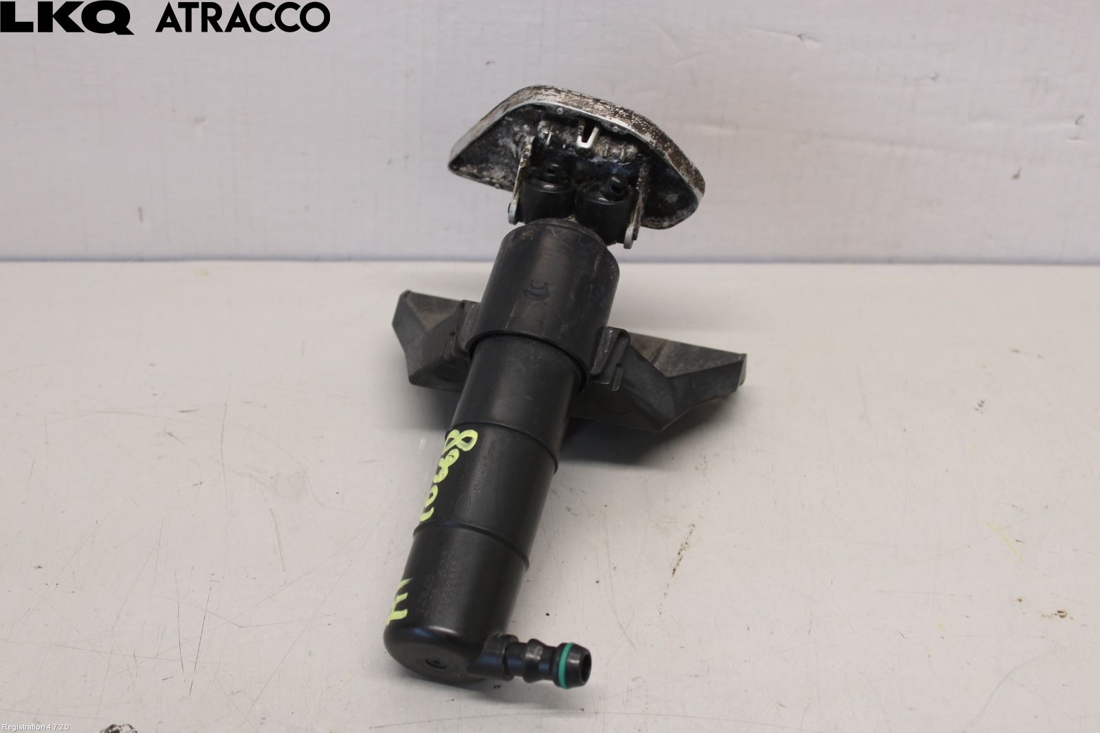 Volkswagen VW TOURAN 03-10 Spylerdyse Frontlykter