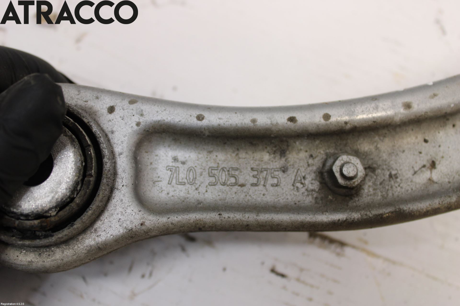 Porsche CAYENNE 03- Bærearm Bak Høyre Øvre