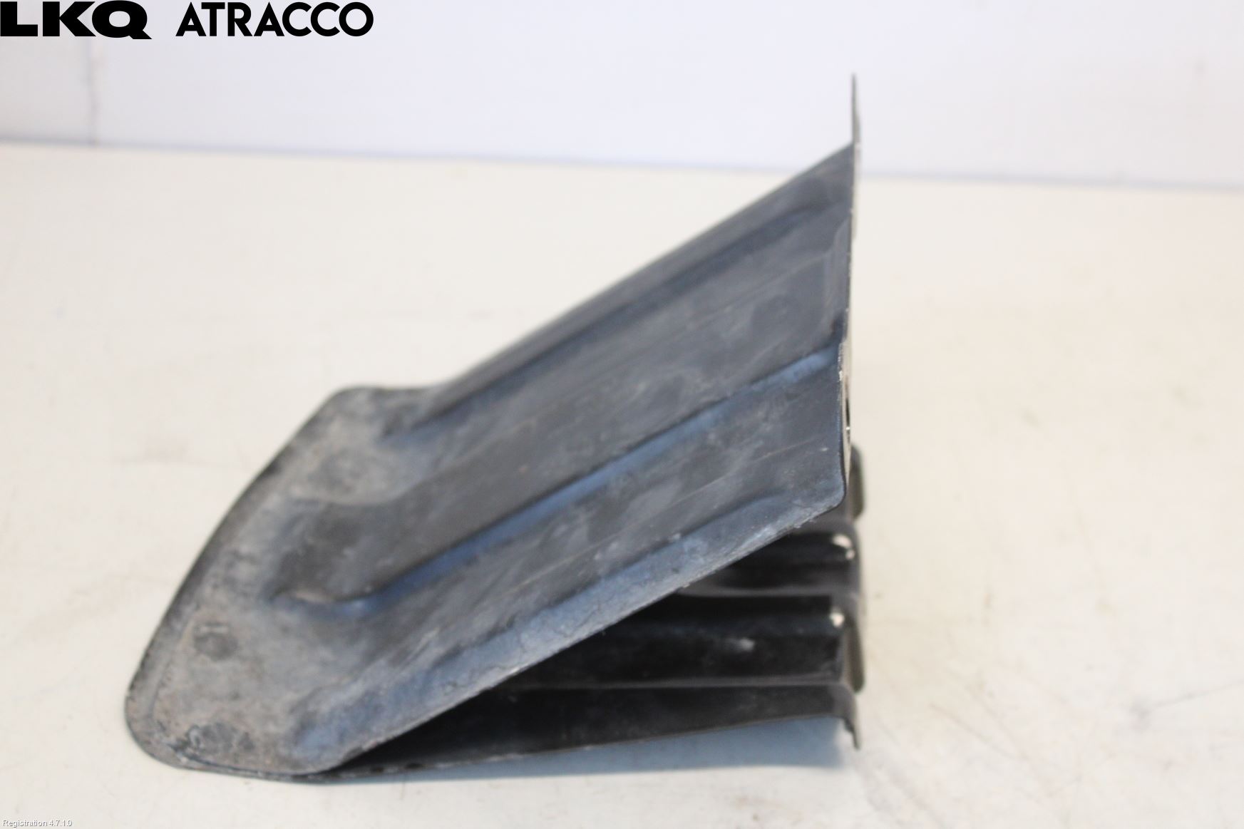 Ford TRANSIT CONNECT 09-13 Støtfangerfeste Bak Høyre