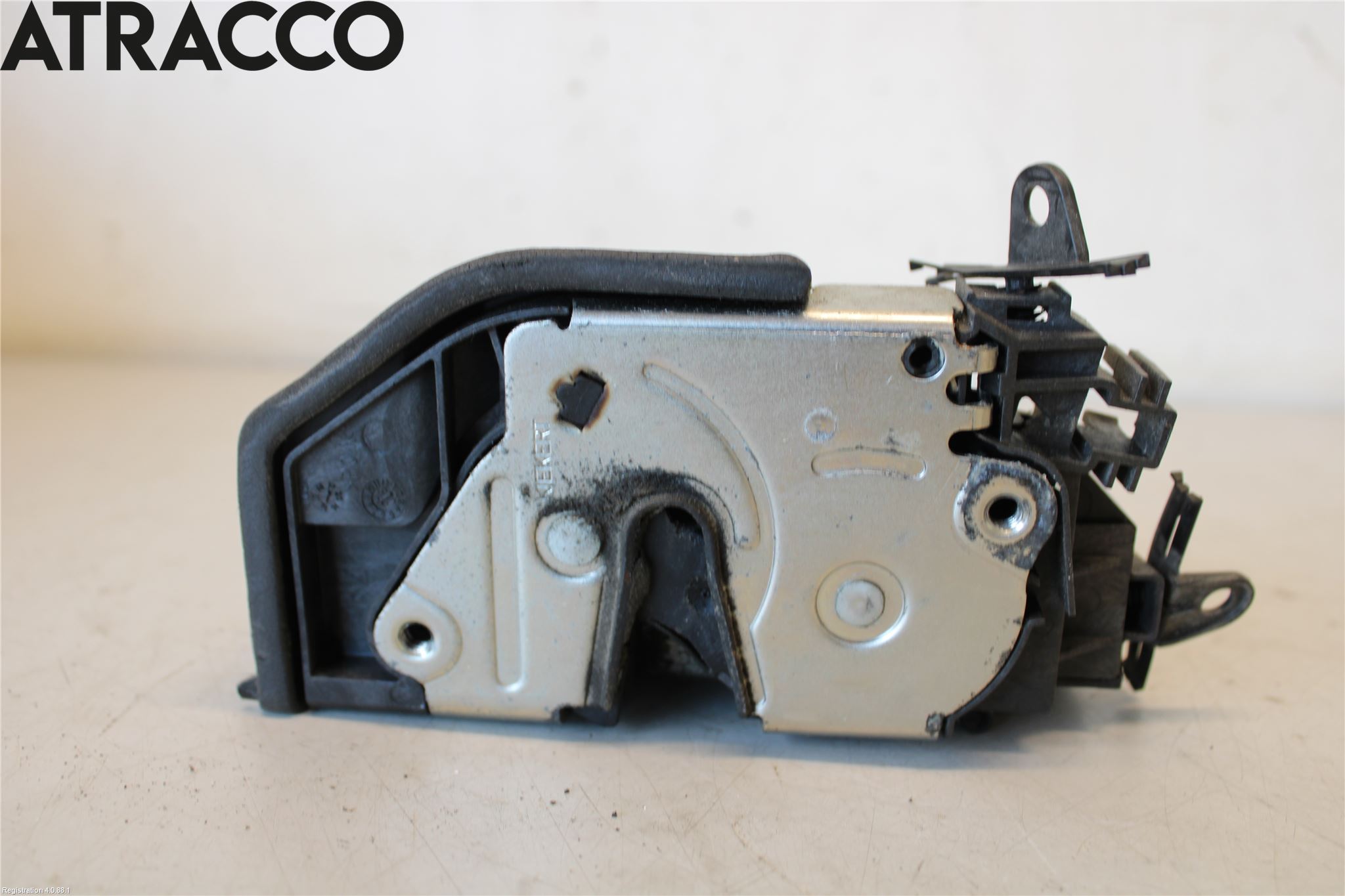 BMW 1 E87/81 5D/3D 03-11 Dørlås - Låsekasse