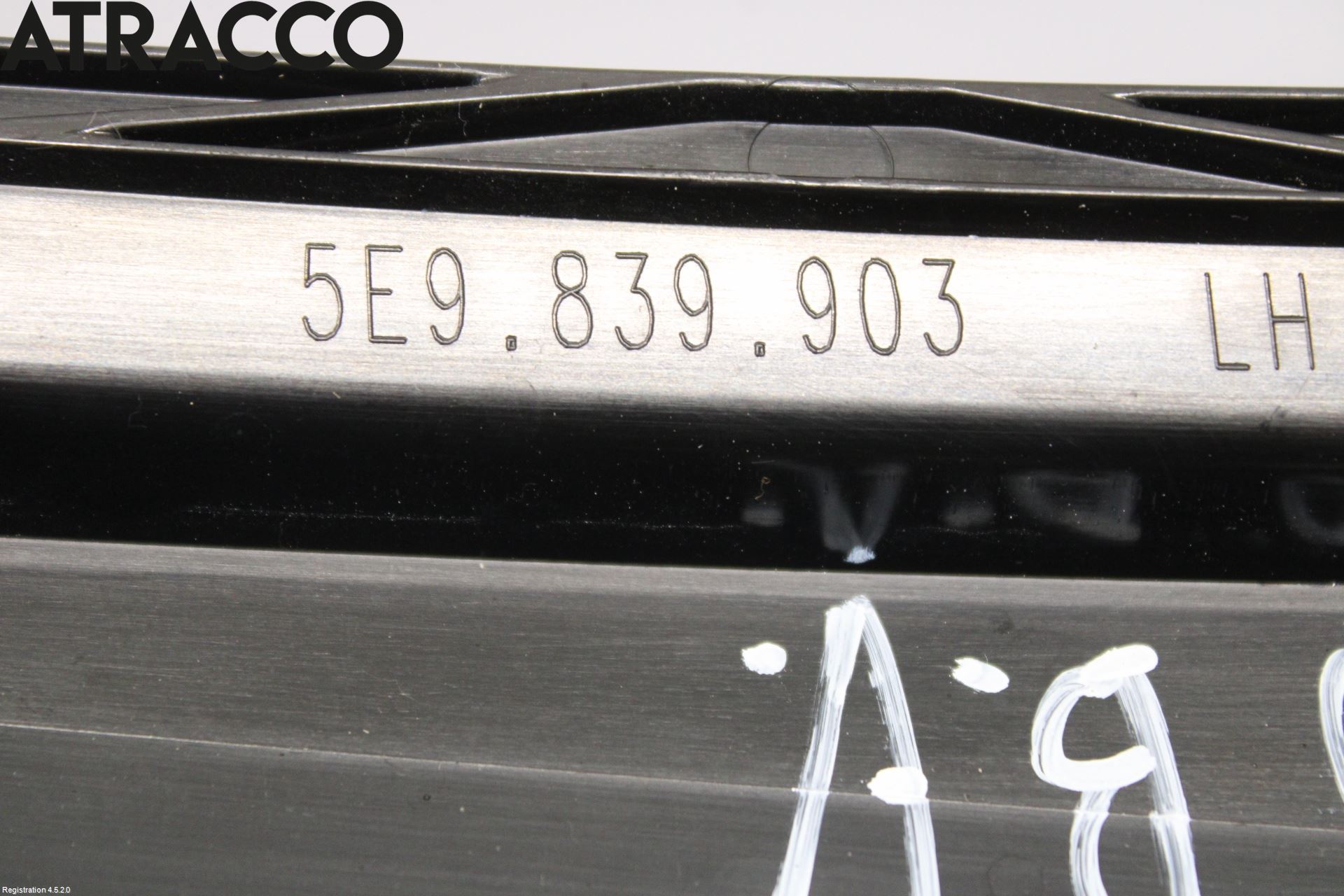 Skoda OCTAVIA (5E) 13-20 Dør Dekorlist Vb