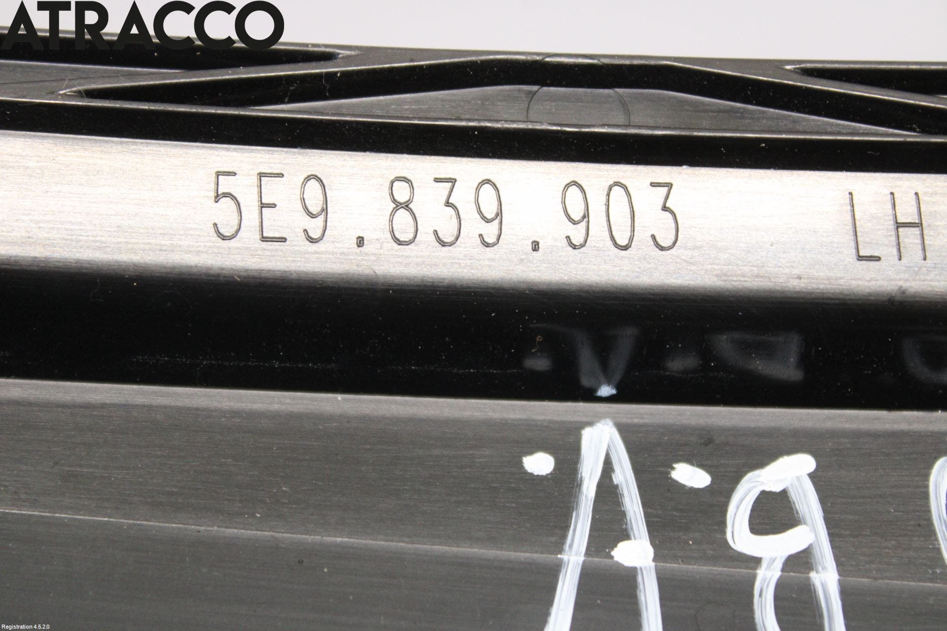 Skoda OCTAVIA (5E) 13-20 Dør Dekorlist Vb