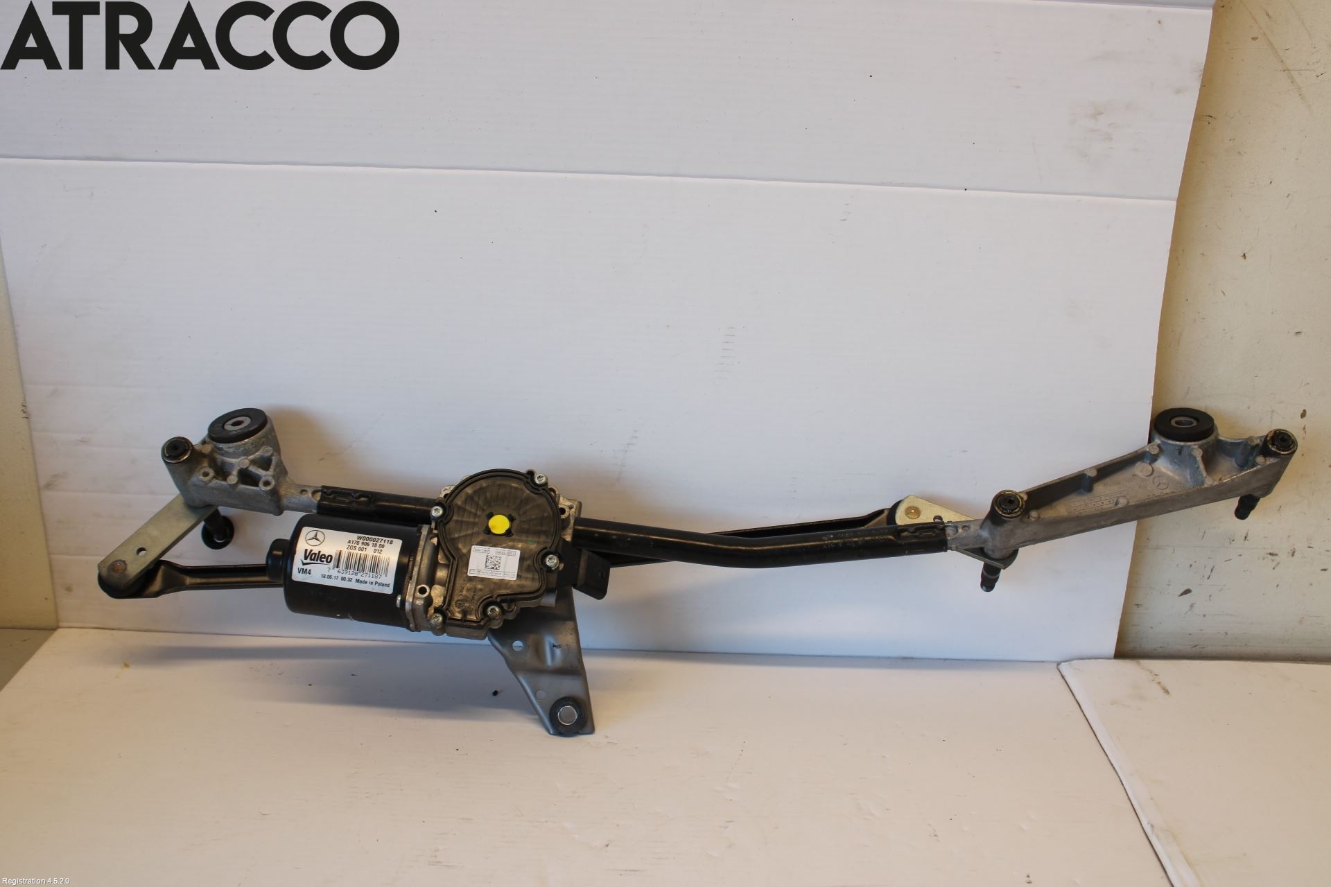 Mercedes-Benz MB CLA-KLASS (C117/X117) 13-19 Viskermotor Frontrute