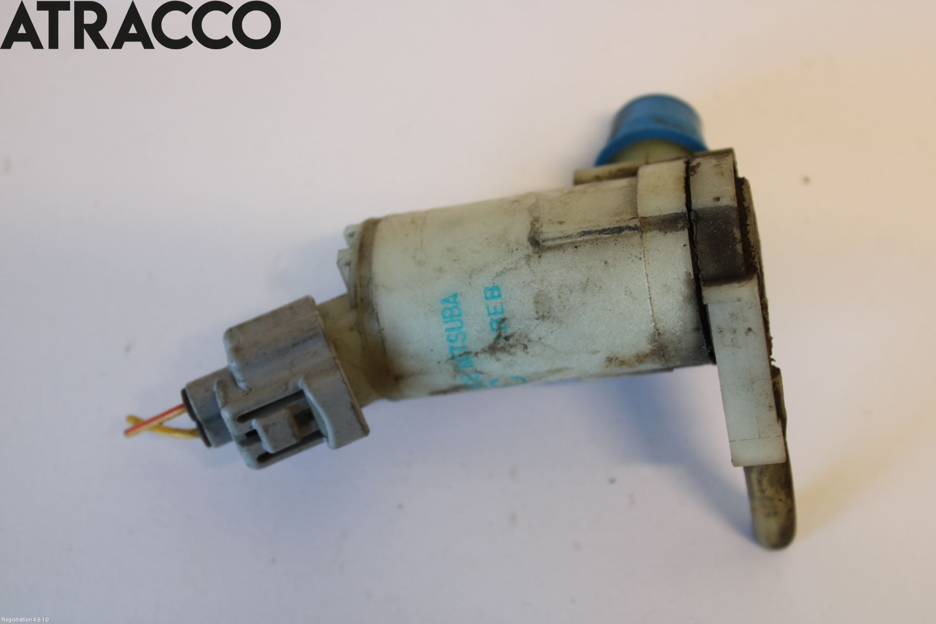 Suzuki SWIFT 11-16 Spylerpumpe Frontrute