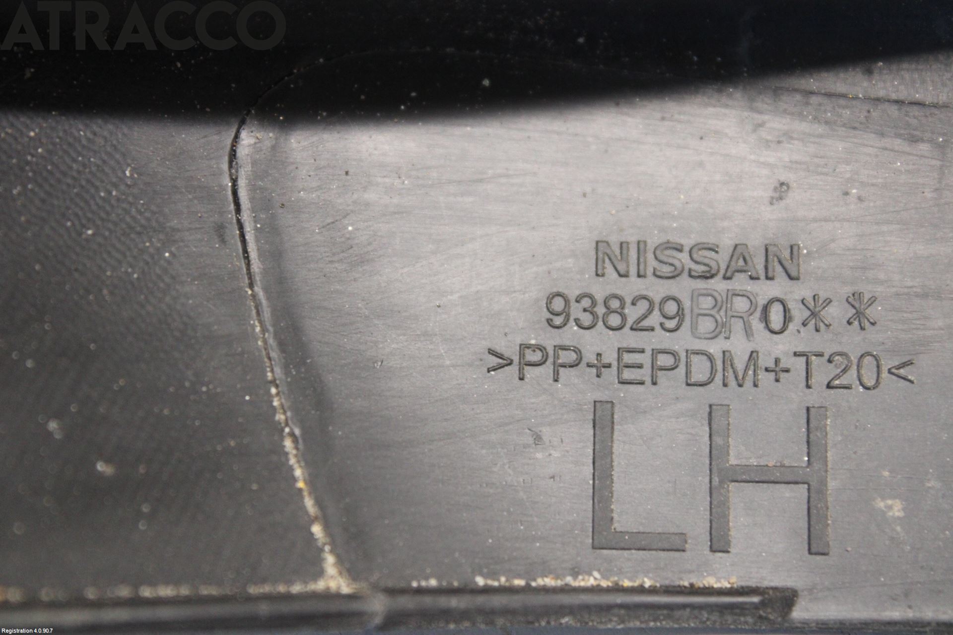 Nissan QASHQAI+2  10-14 Hjulbuelist